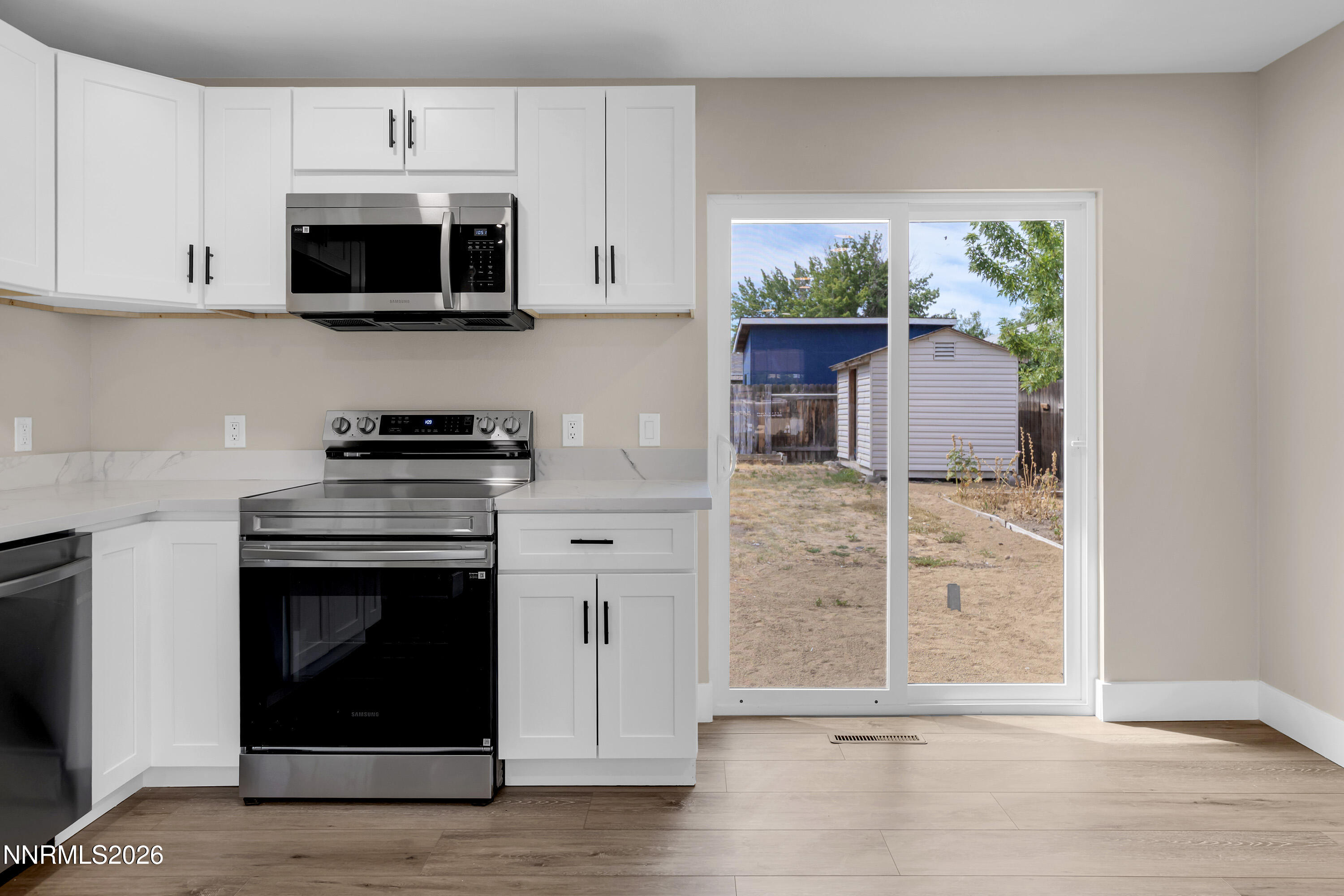 1585 Greenbrae Drive Property Photo 12