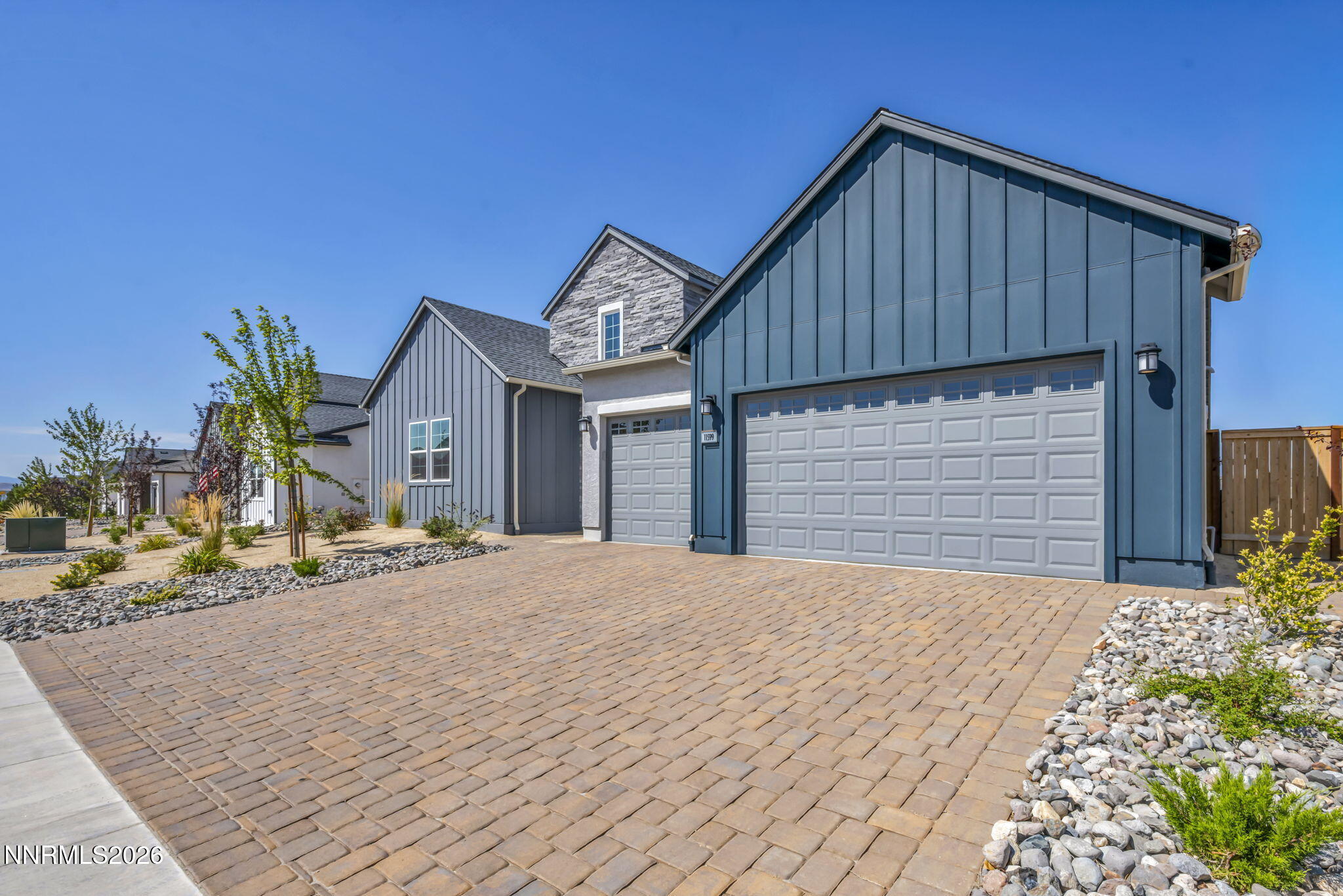 11599 Vinegar Peak Drive Property Photo 3