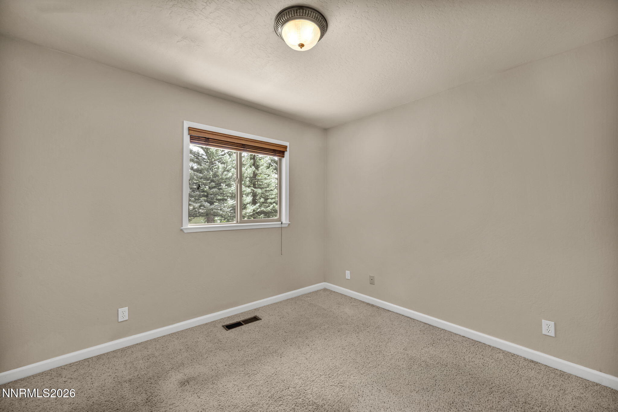 274 Beverly Way Property Photo 17