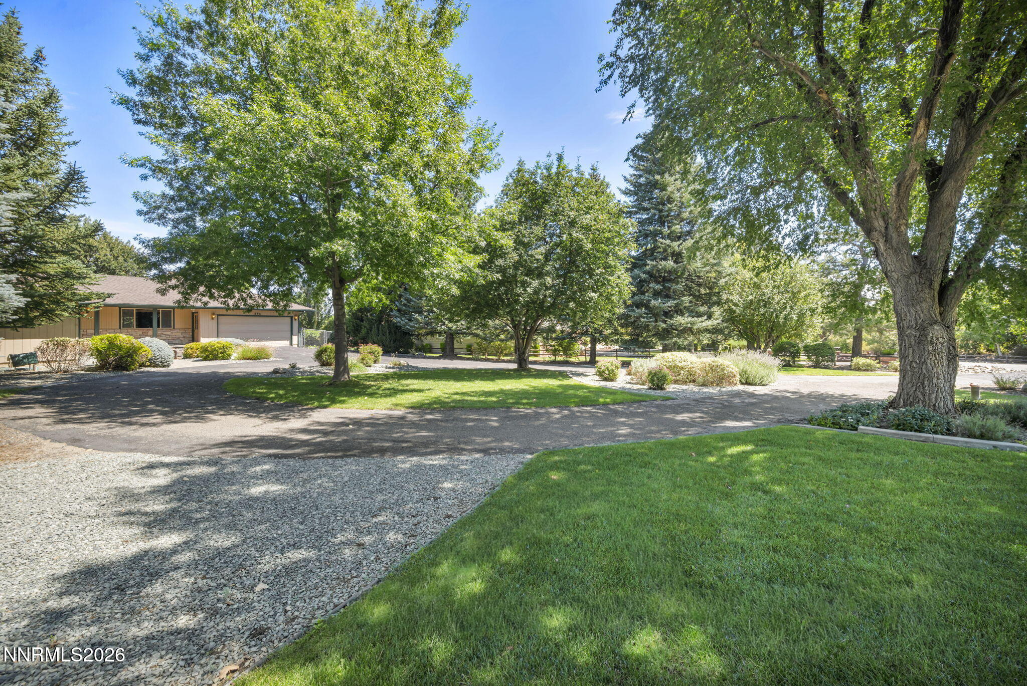 274 Beverly Way Property Photo 41