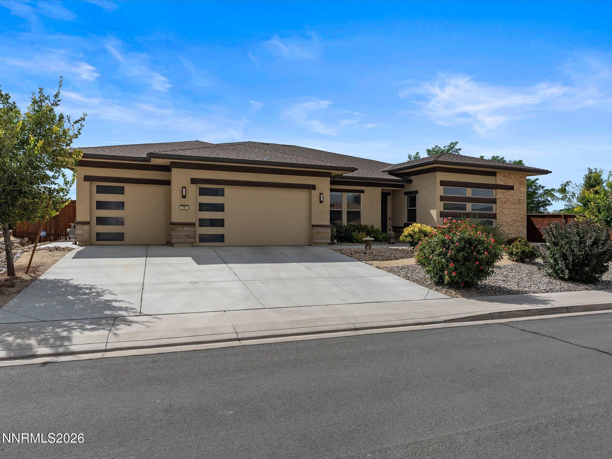 694 Raptor Way Property Photo 2