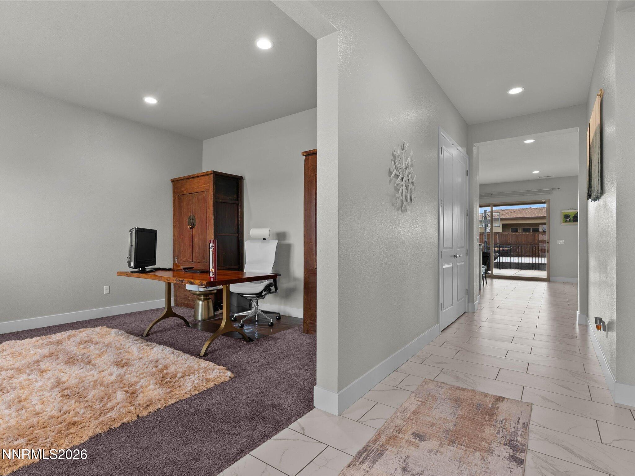 694 Raptor Way Property Photo 6