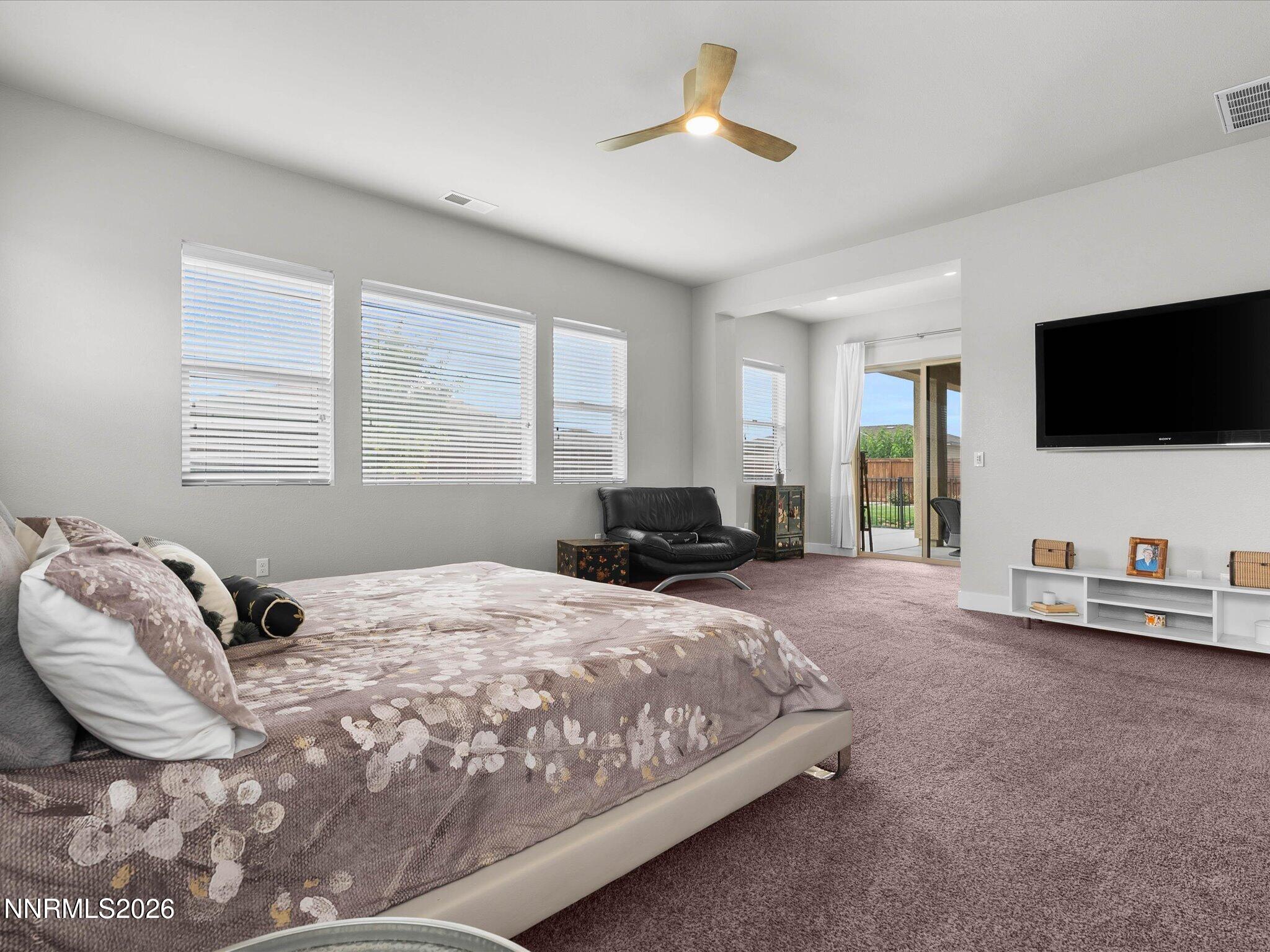 694 Raptor Way Property Photo 30