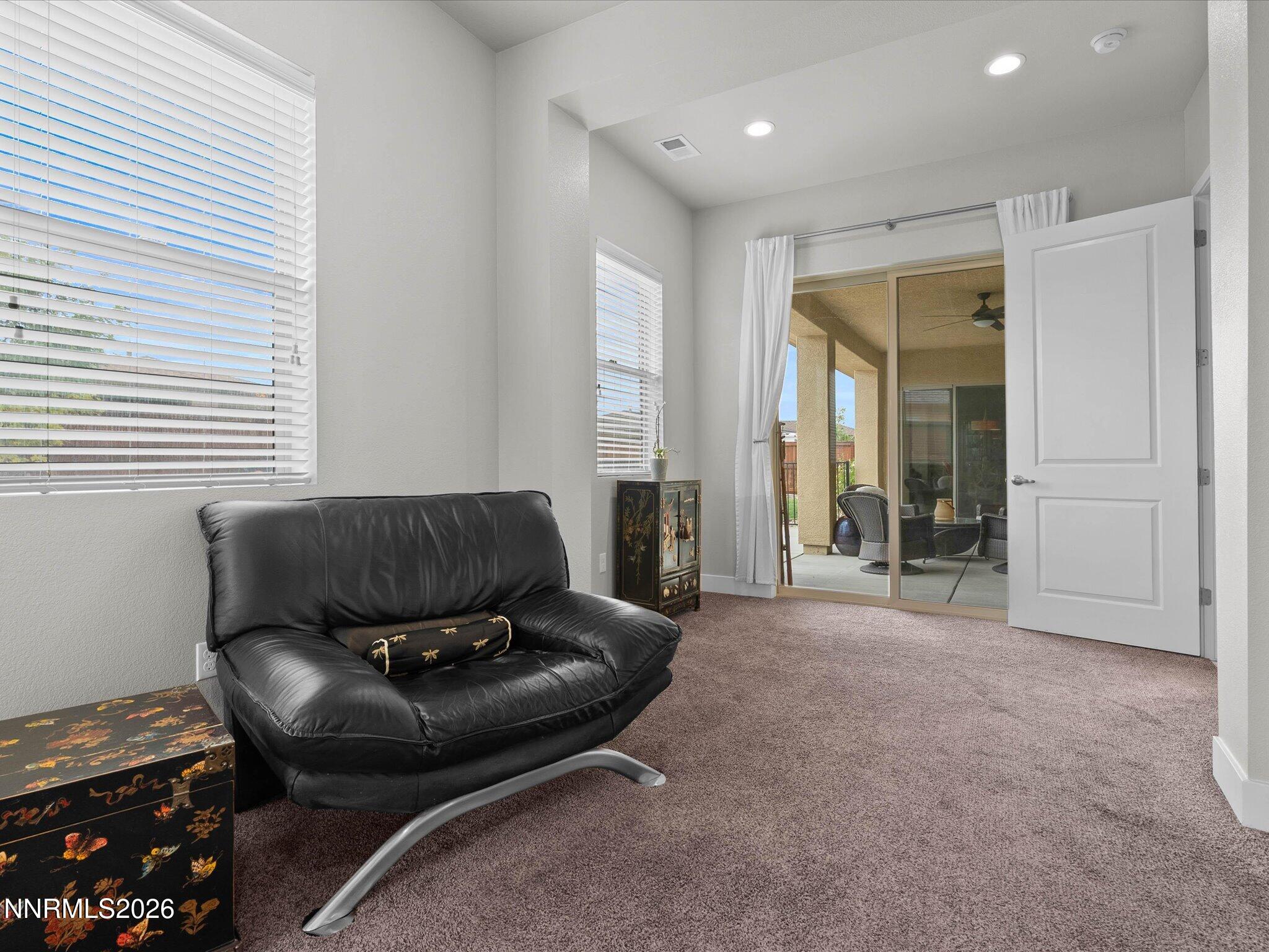 694 Raptor Way Property Photo 31