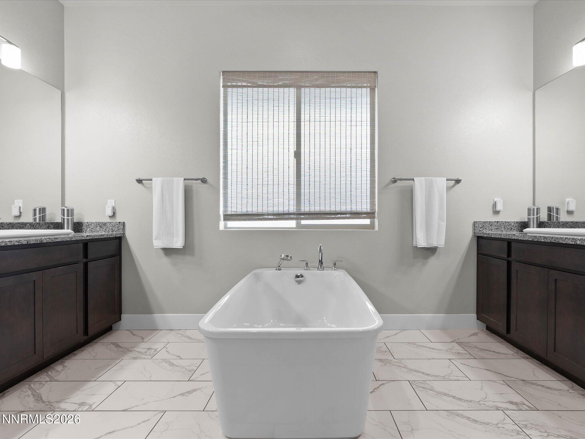 694 Raptor Way Property Photo 36