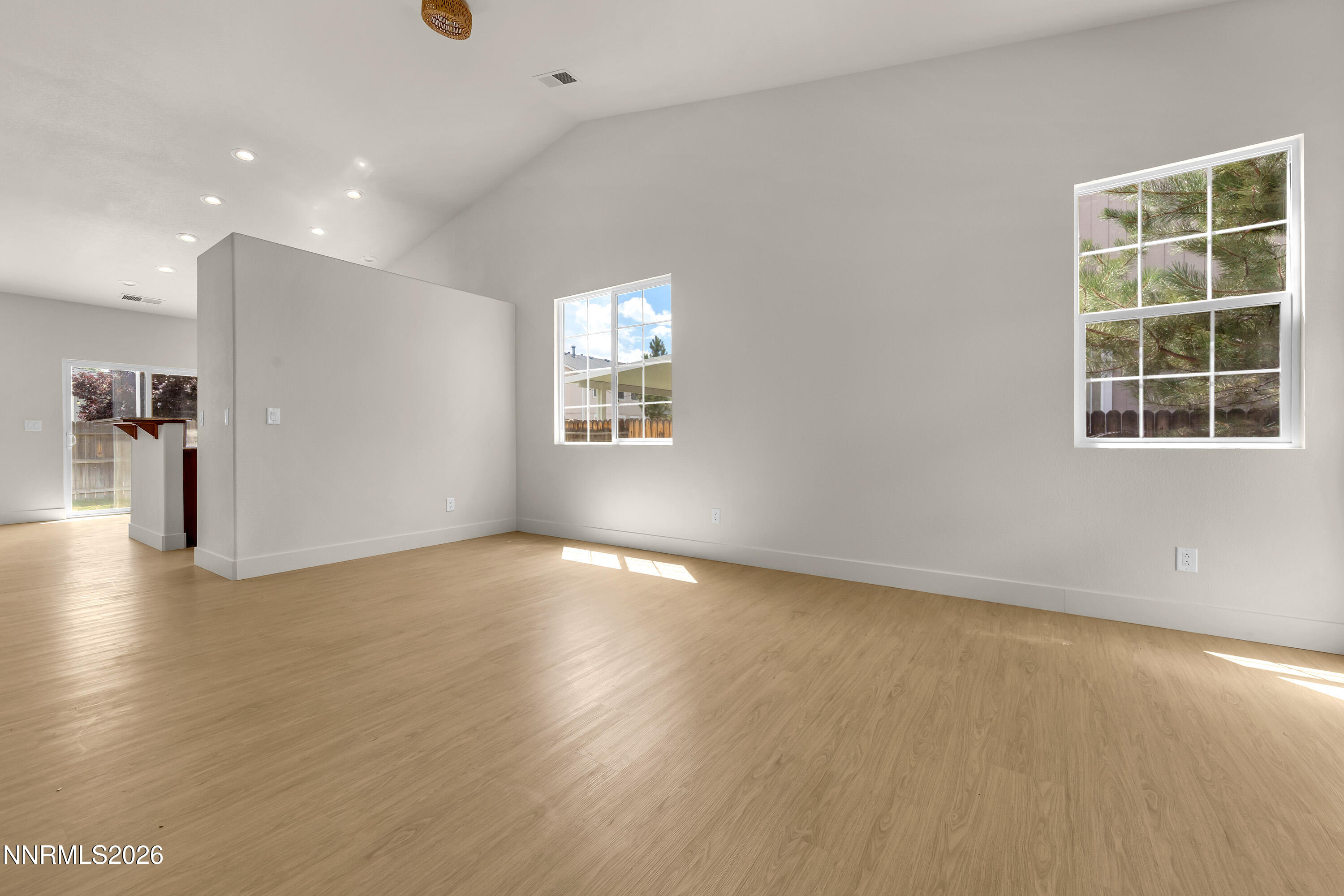 8918 Finnsech Drive Property Photo 6