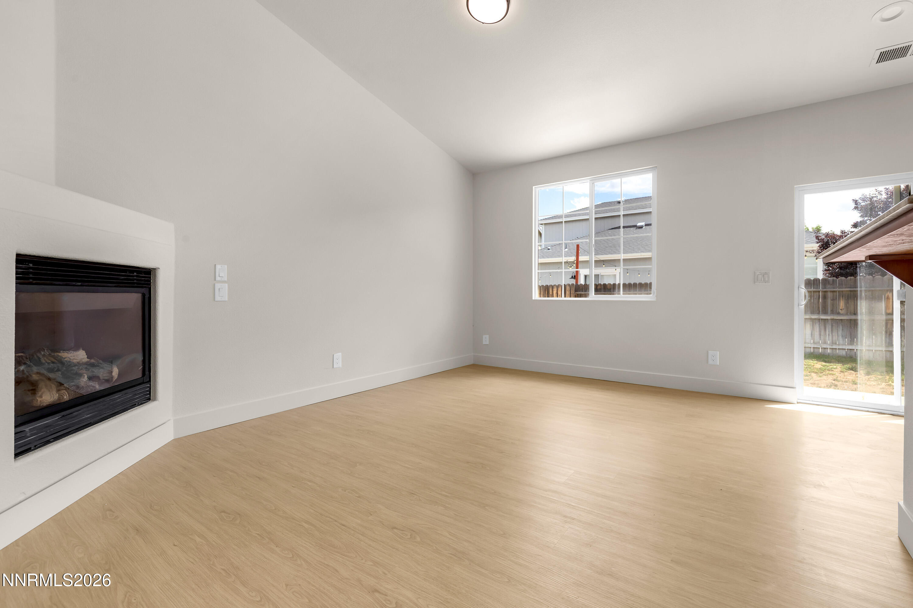 8918 Finnsech Drive Property Photo 10