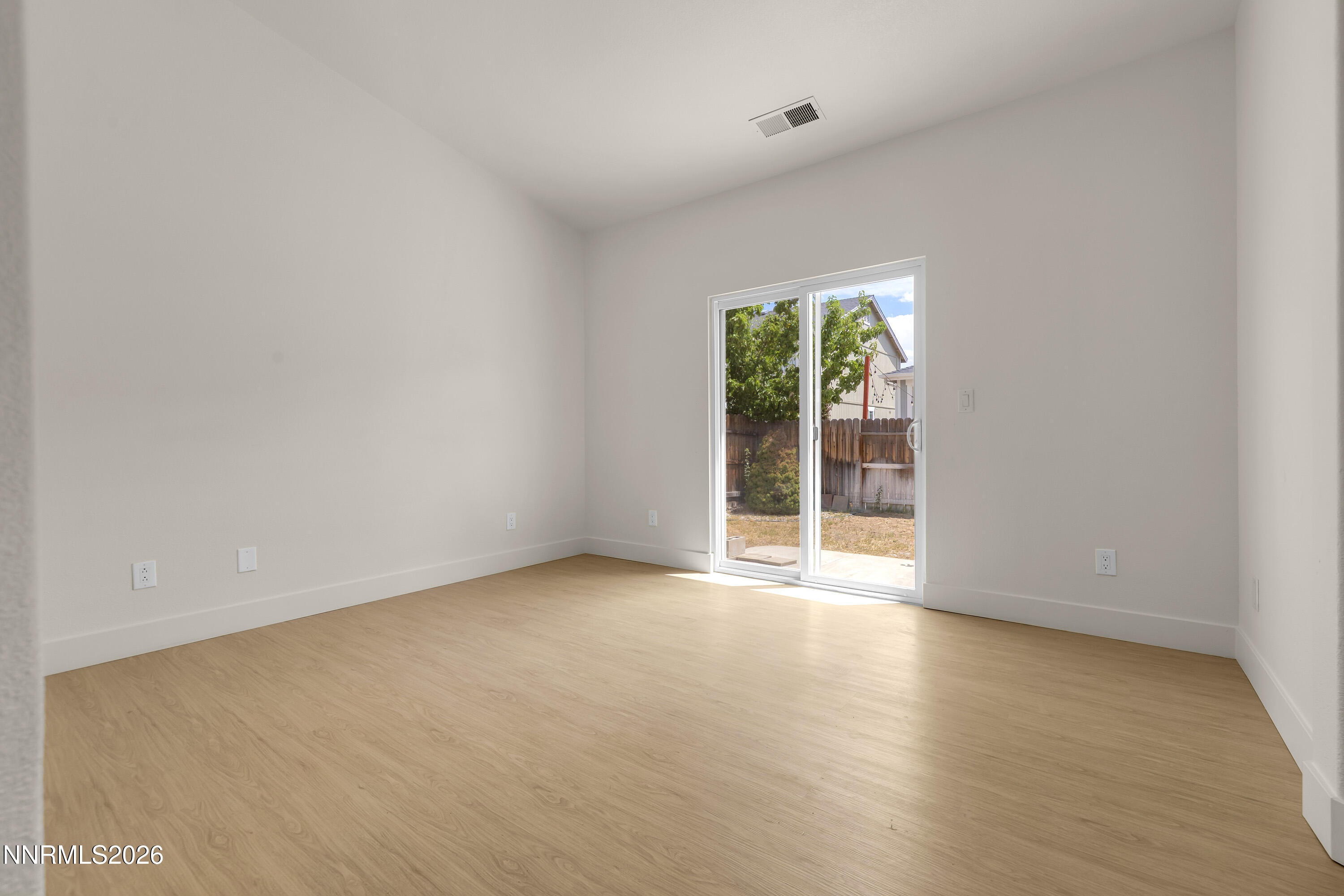8918 Finnsech Drive Property Photo 20