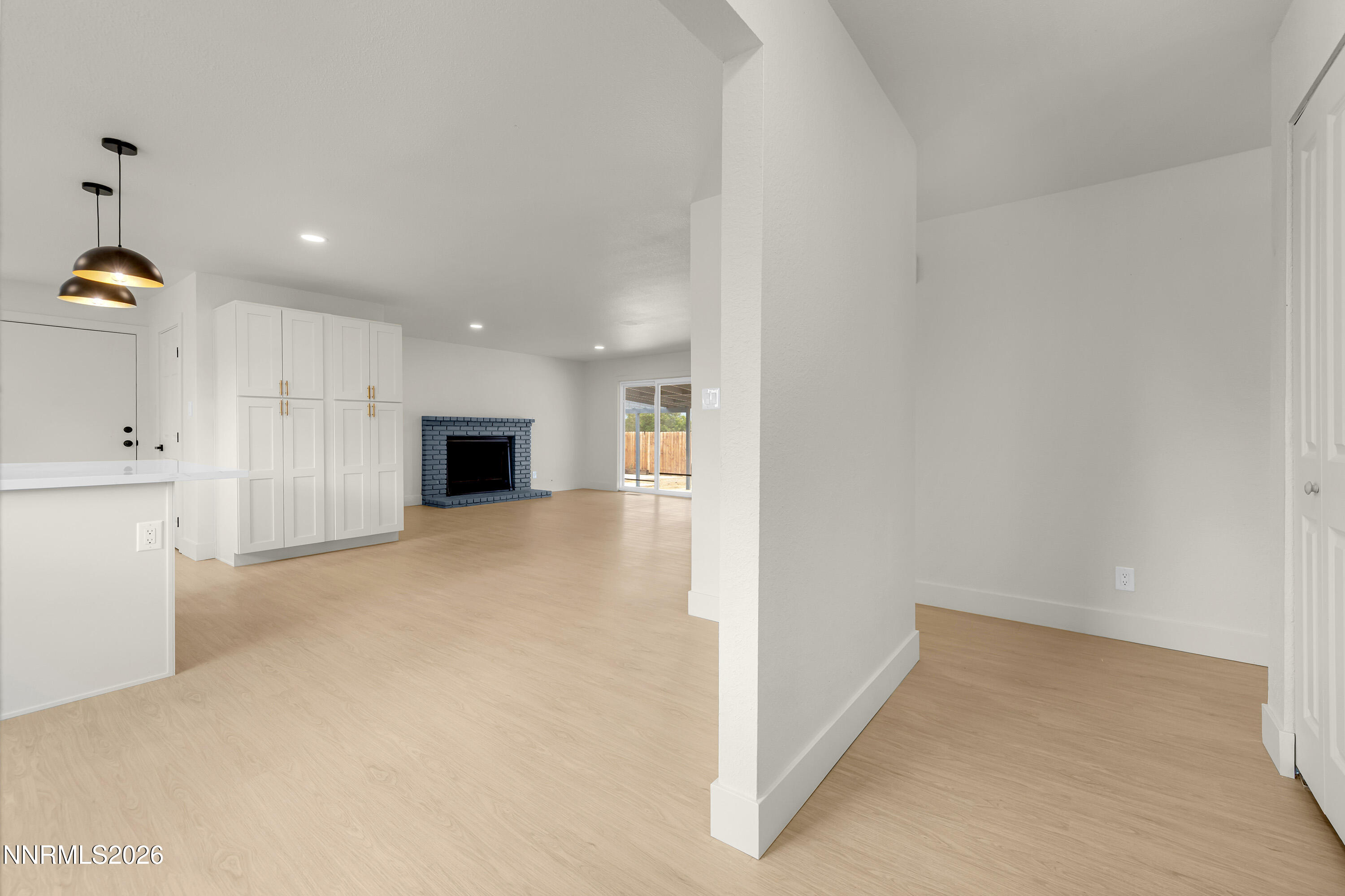 2240 Pawnee Way Property Photo 4