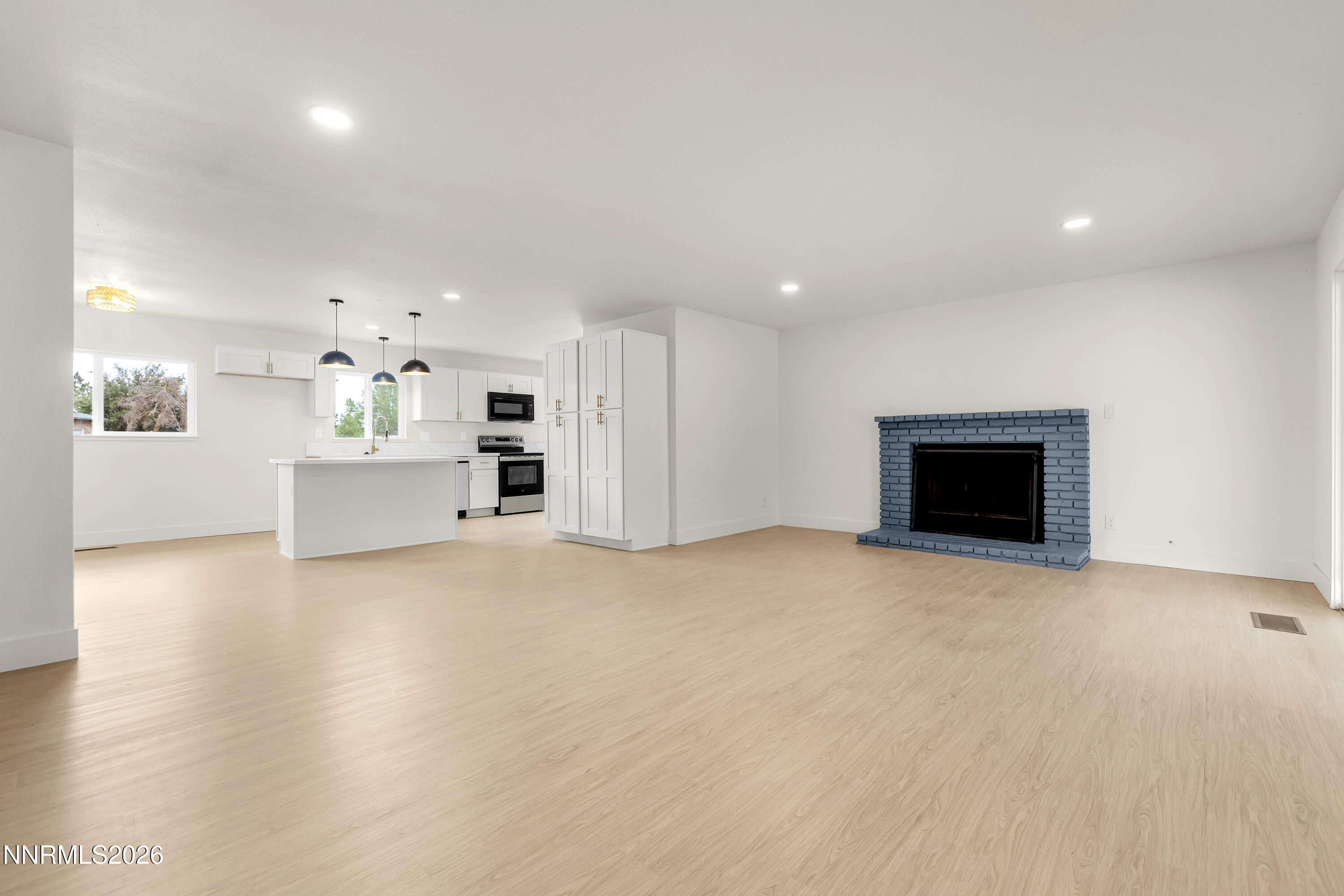 2240 Pawnee Way Property Photo 11