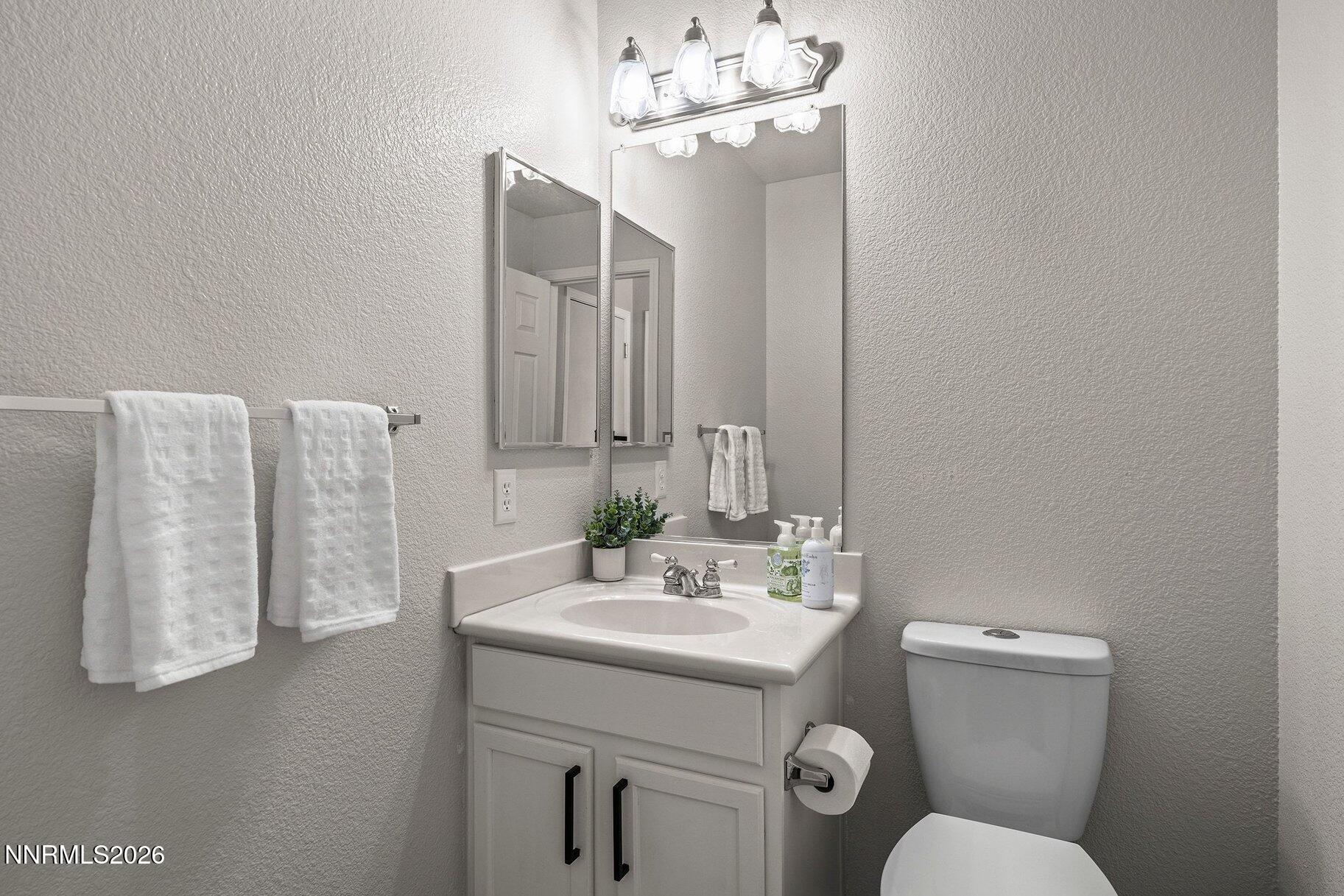 18366 Whitebark Court Property Photo 19