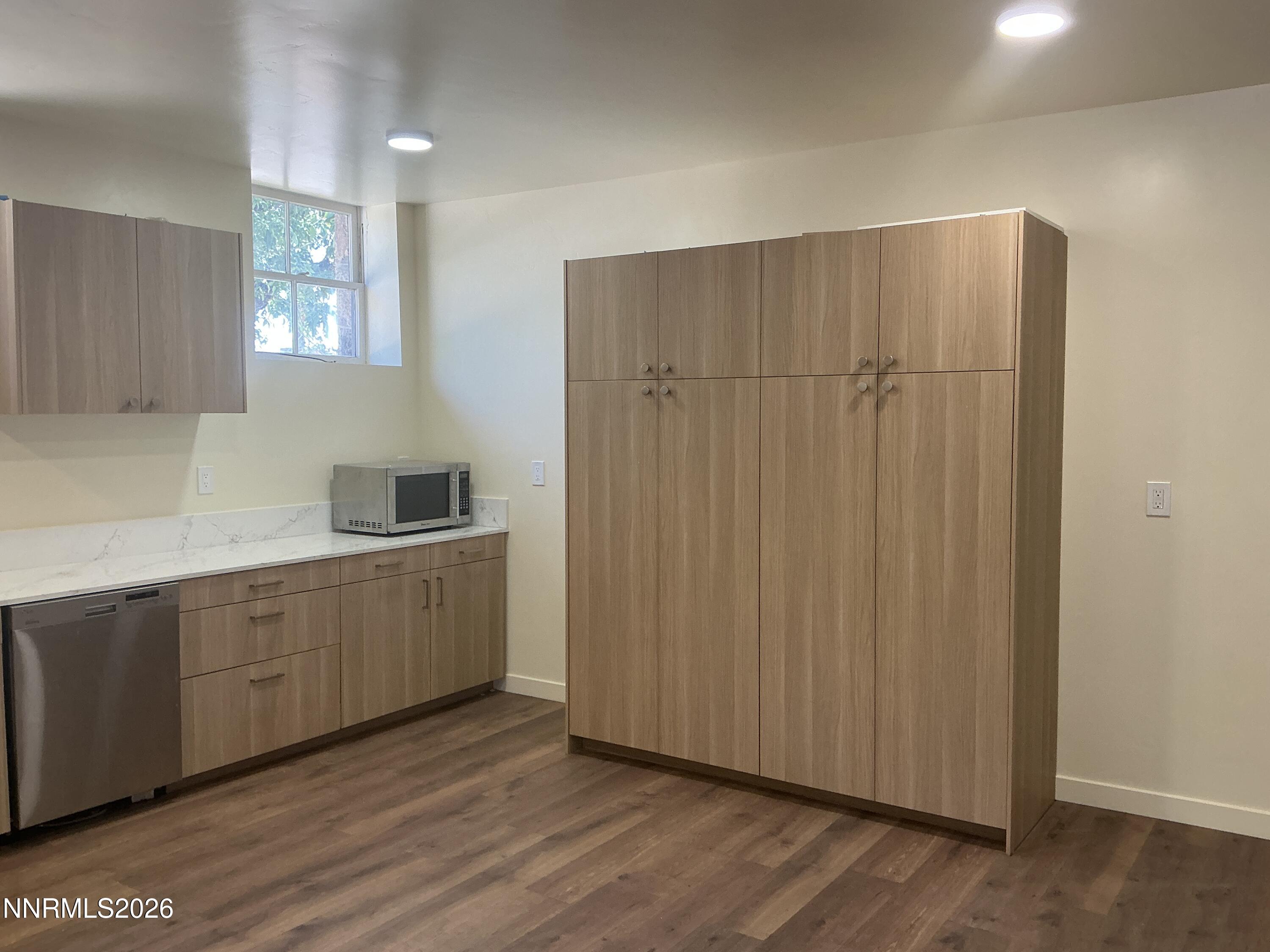 1104 Ralston Street Property Photo 6