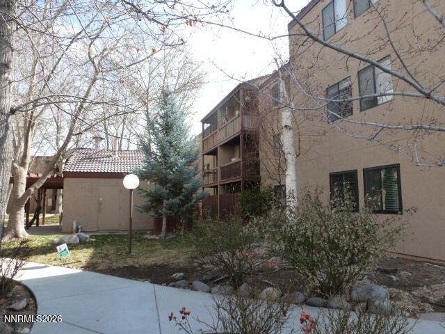 2955 Lakeside Drive Unit 324 Property Photo 5