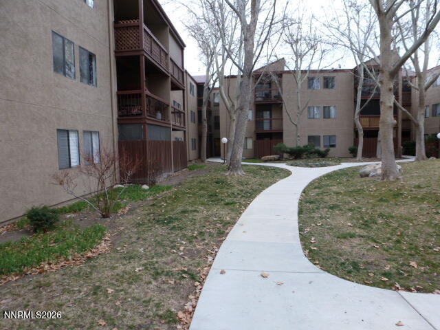 2955 Lakeside Drive Unit 324 Property Photo 6
