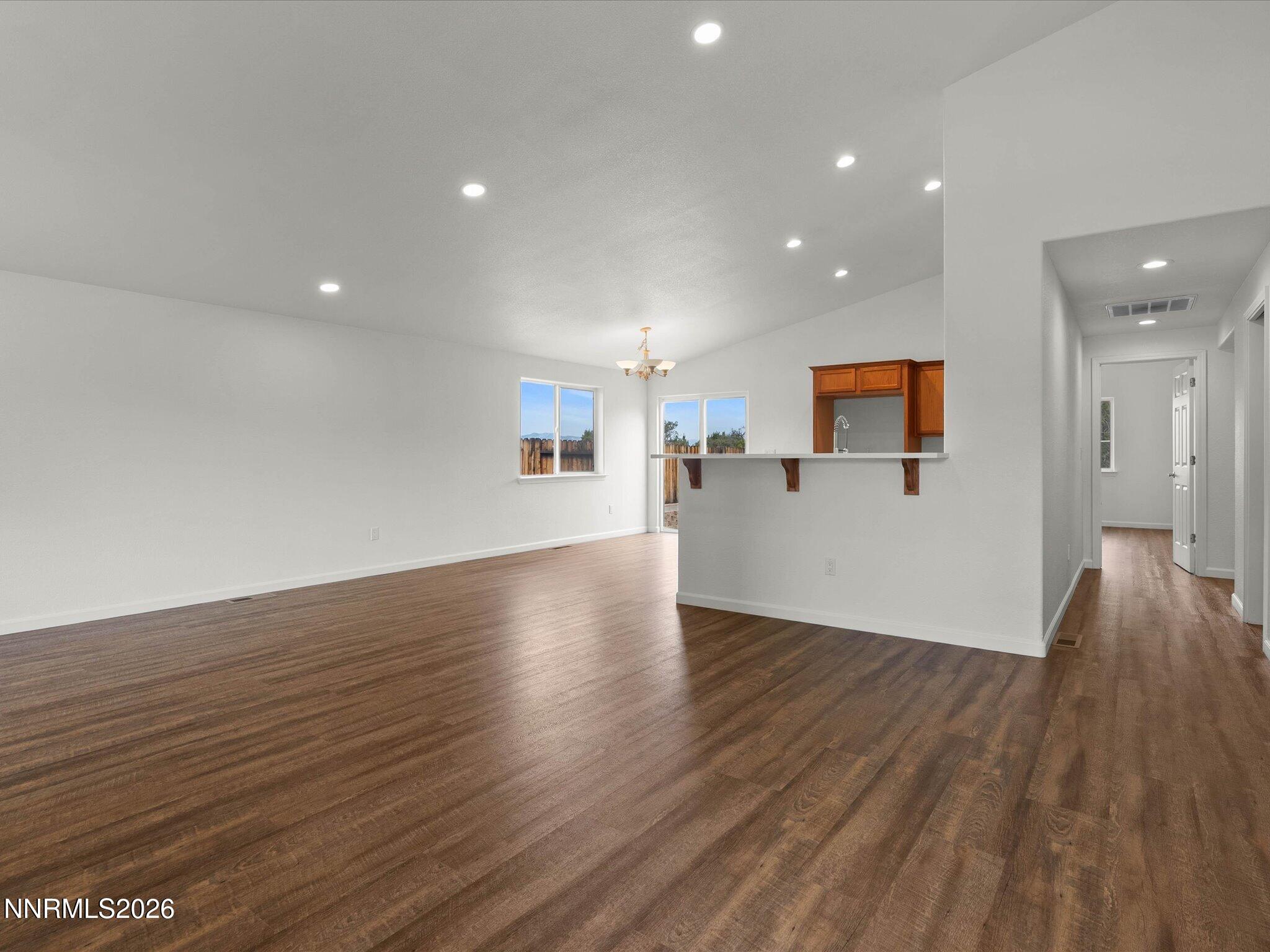 48 Conner Way Property Photo 4
