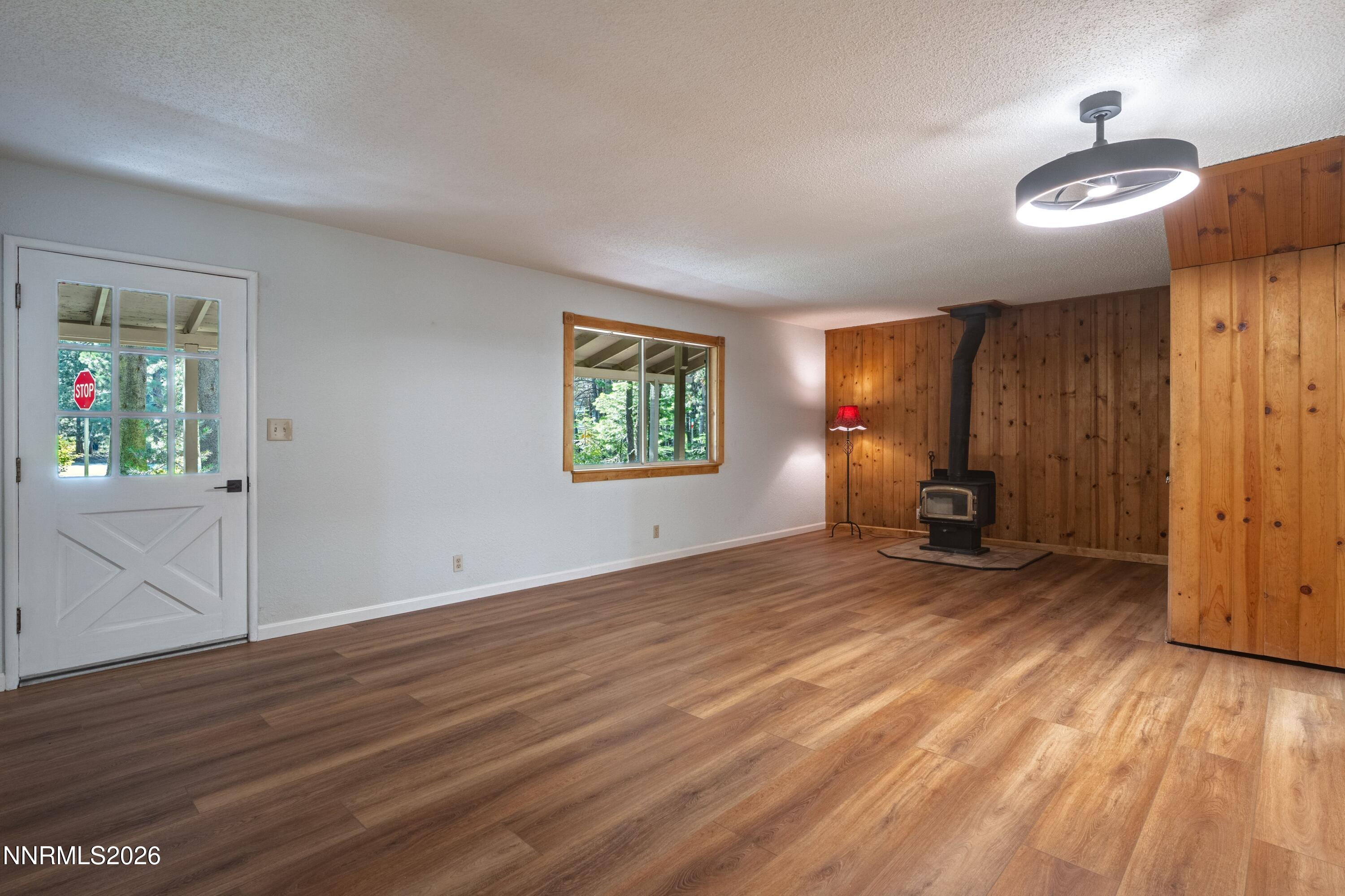7075 Miami Court Property Photo 12