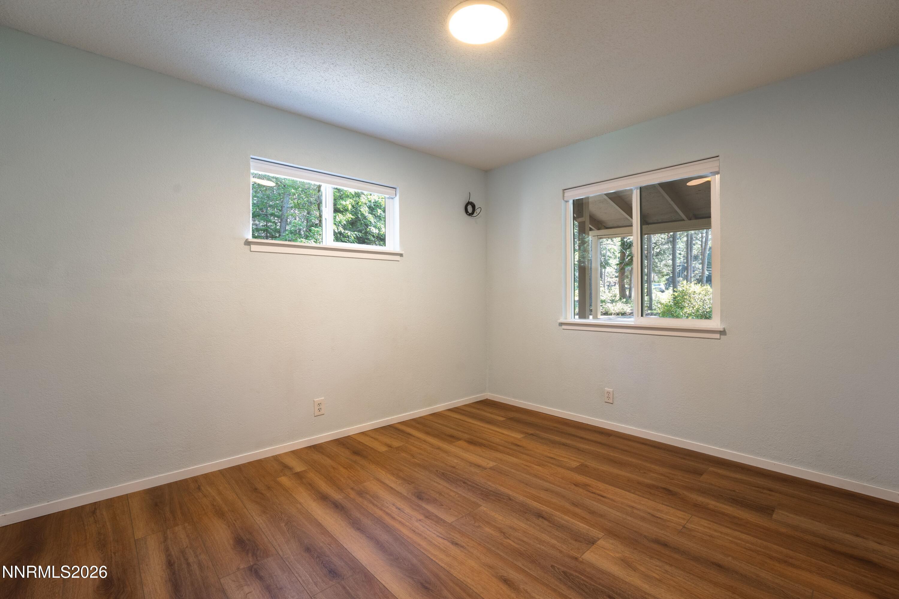 7075 Miami Court Property Photo 14