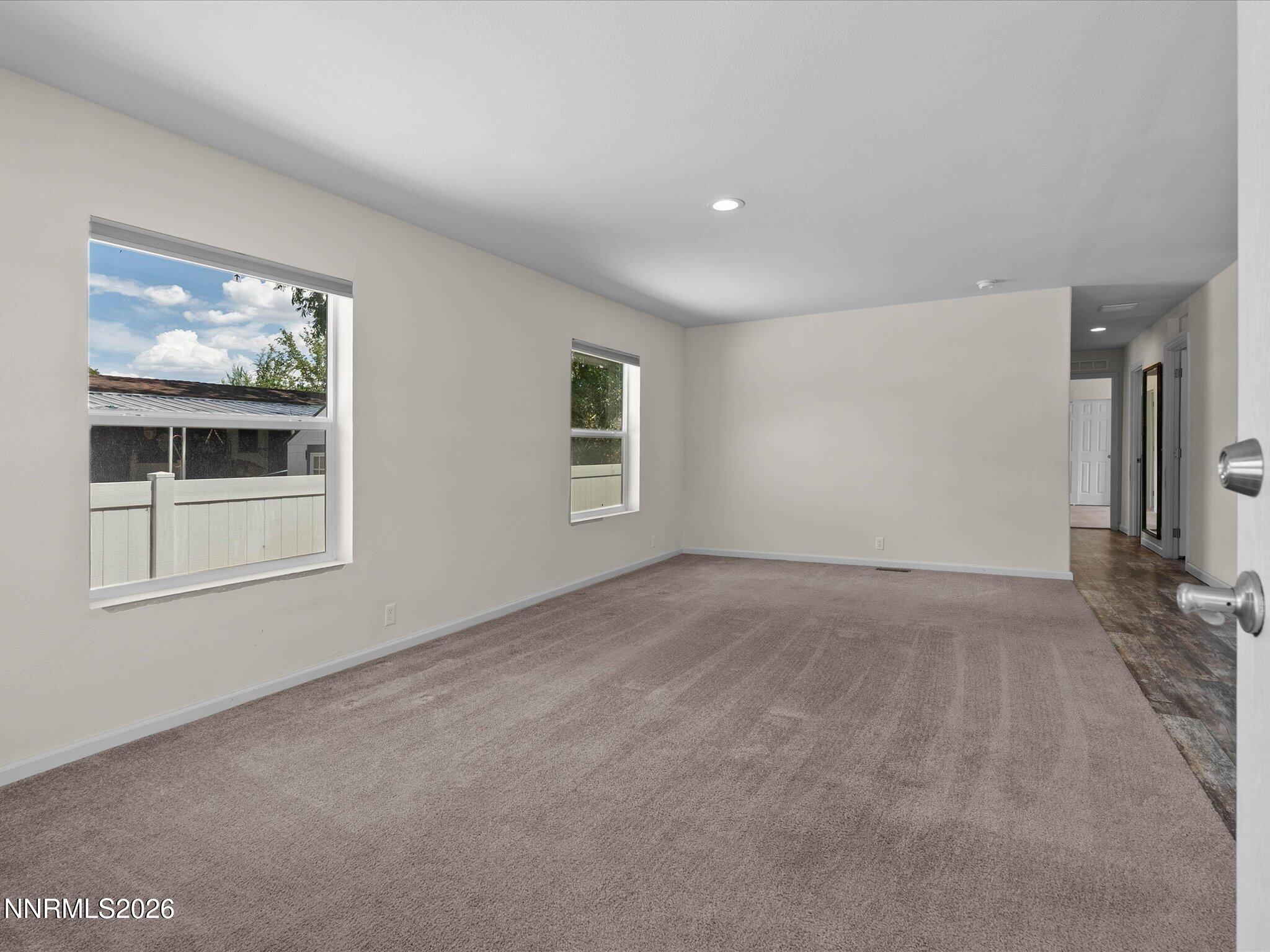 1215 Fleetwood Avenue Property Photo 4