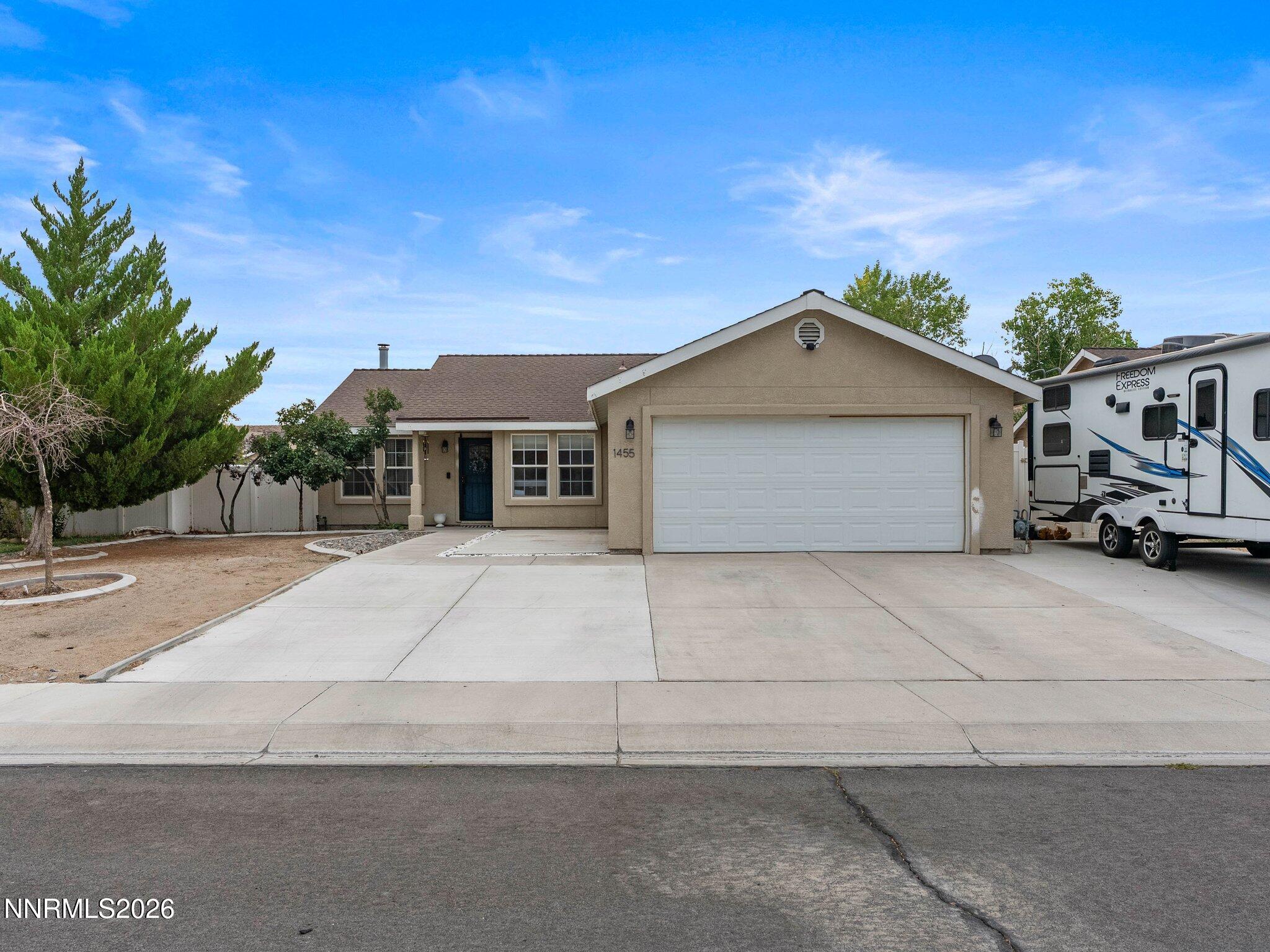 1455 Grey Bluffs Drive Property Photo 1