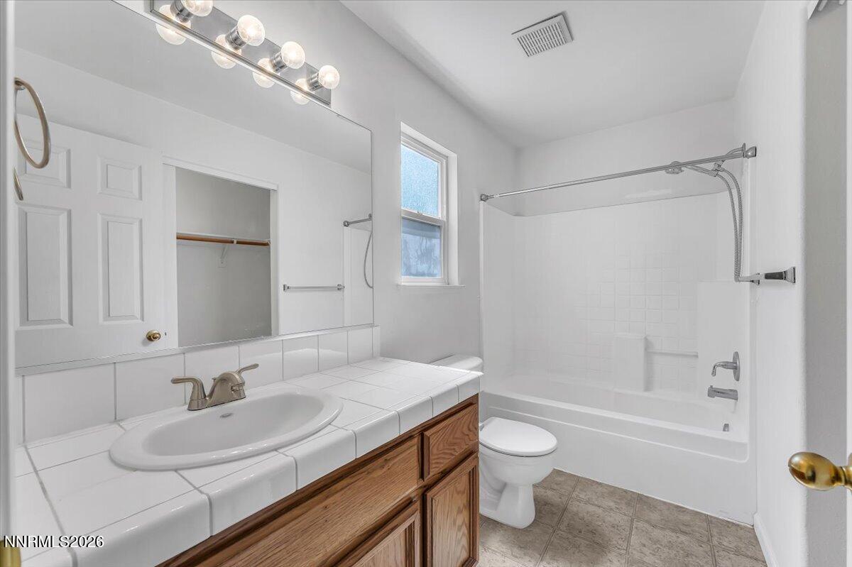 2202 Ellice Way Property Photo 13