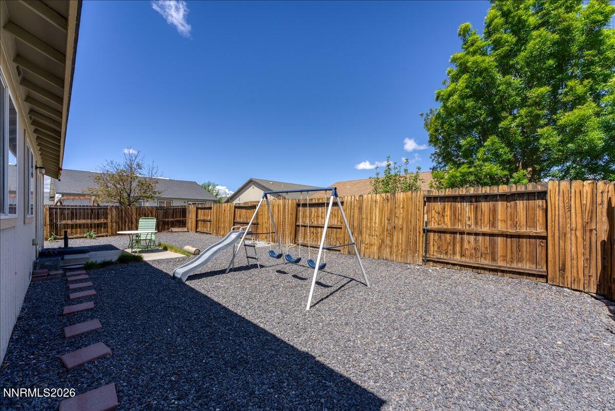 2202 Ellice Way Property Photo 20
