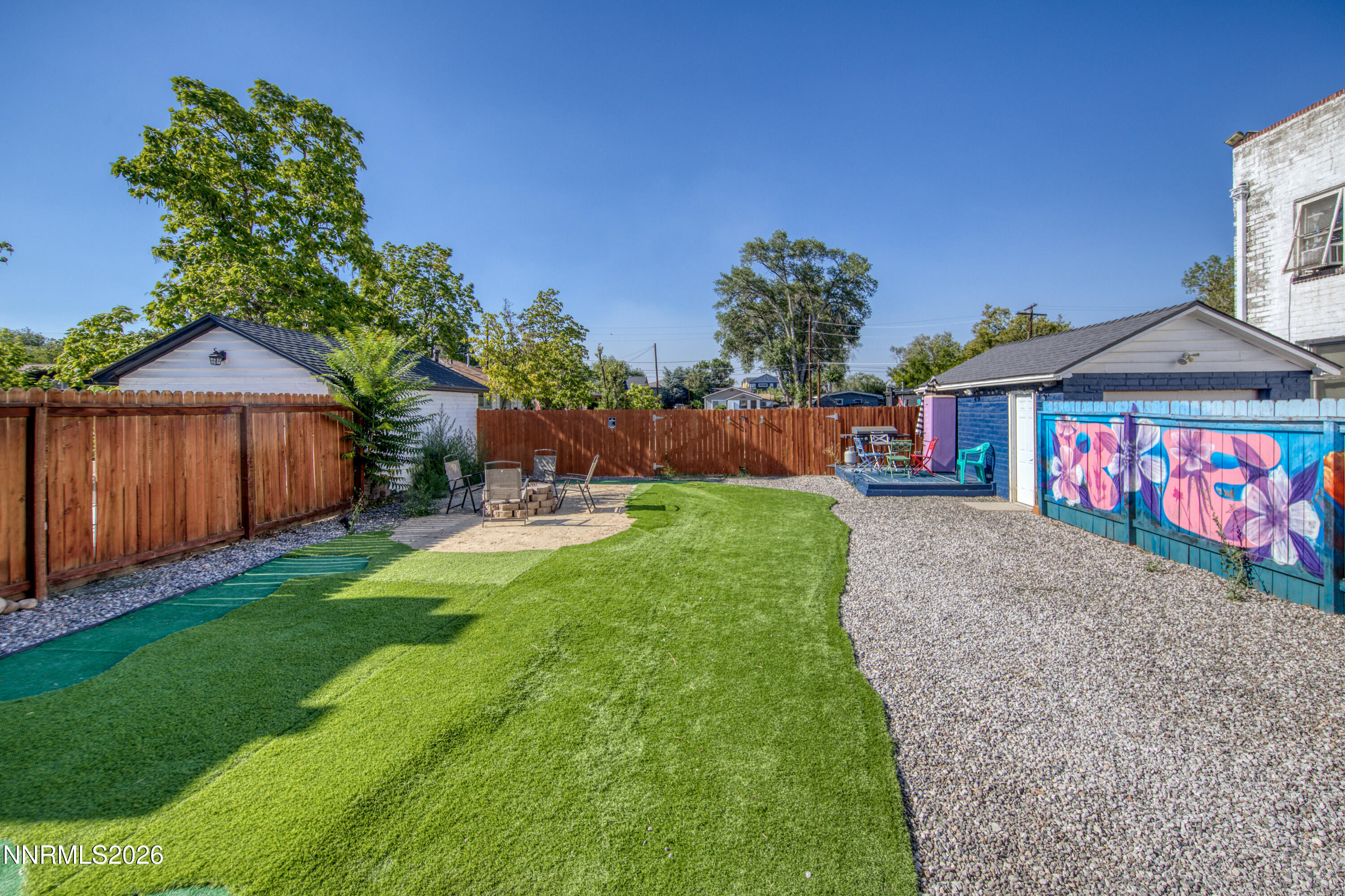 581 Casazza Drive Property Photo 16