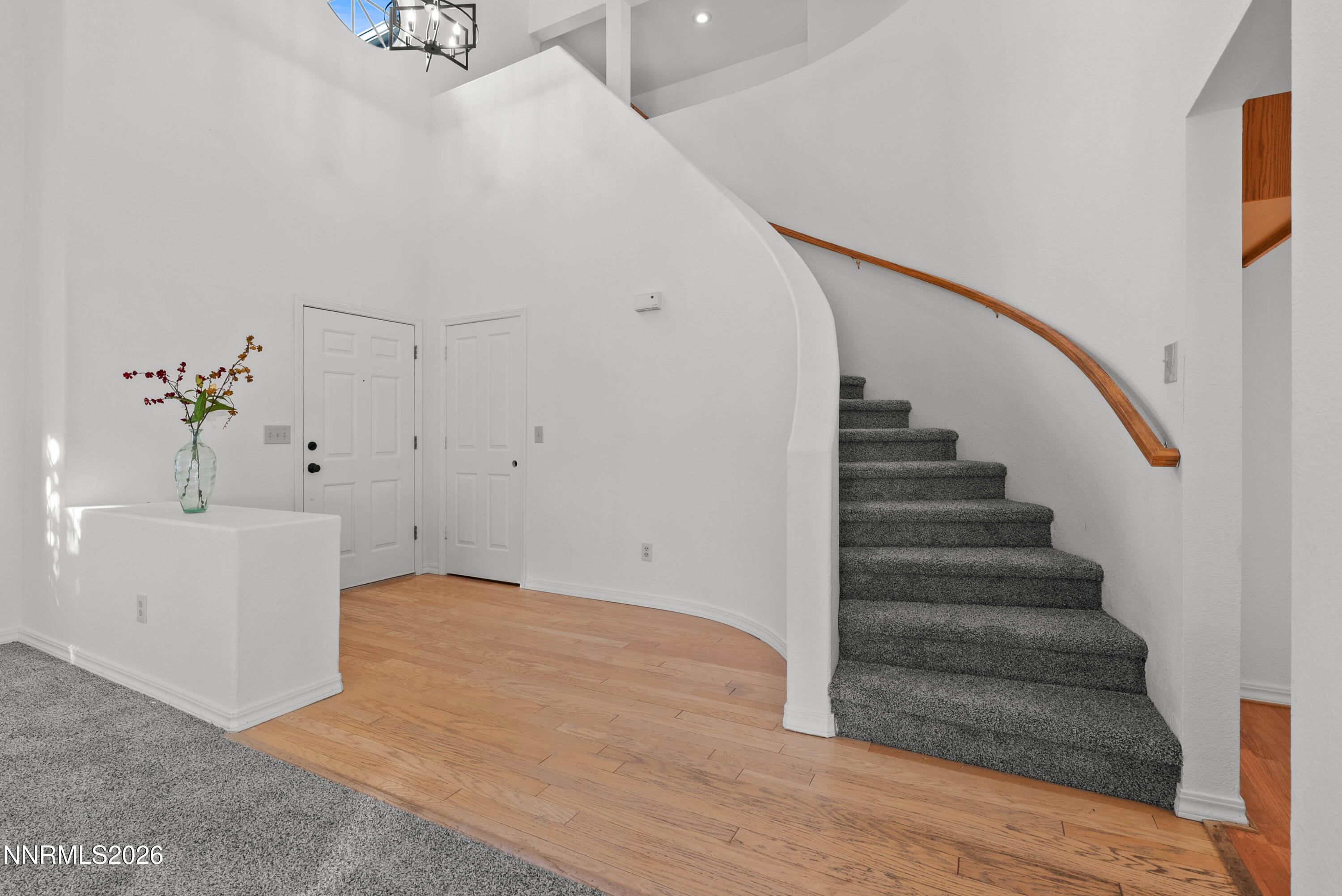 2942 Aspendale Drive Property Photo 5