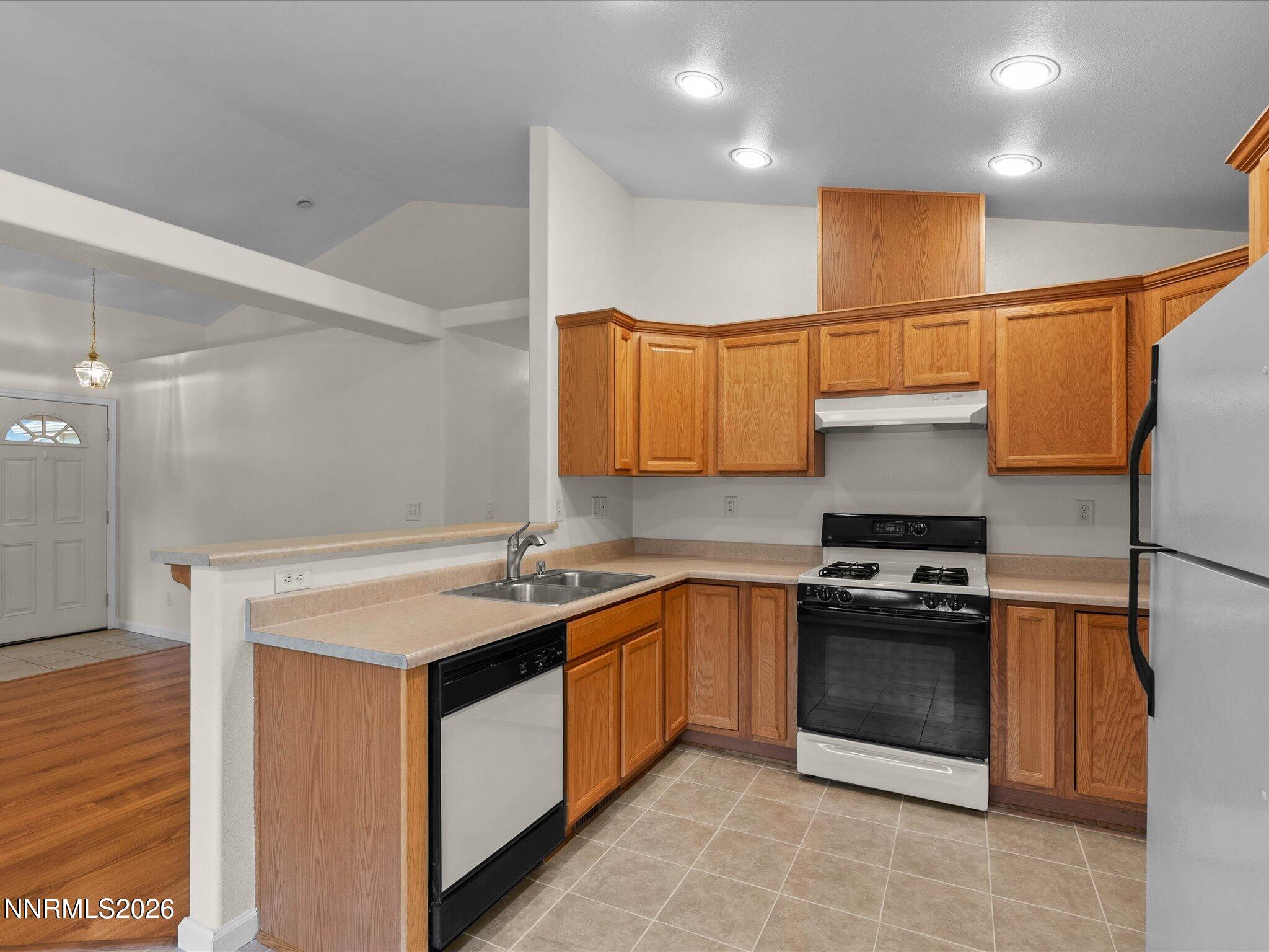 1359 Petar Drive Property Photo 12