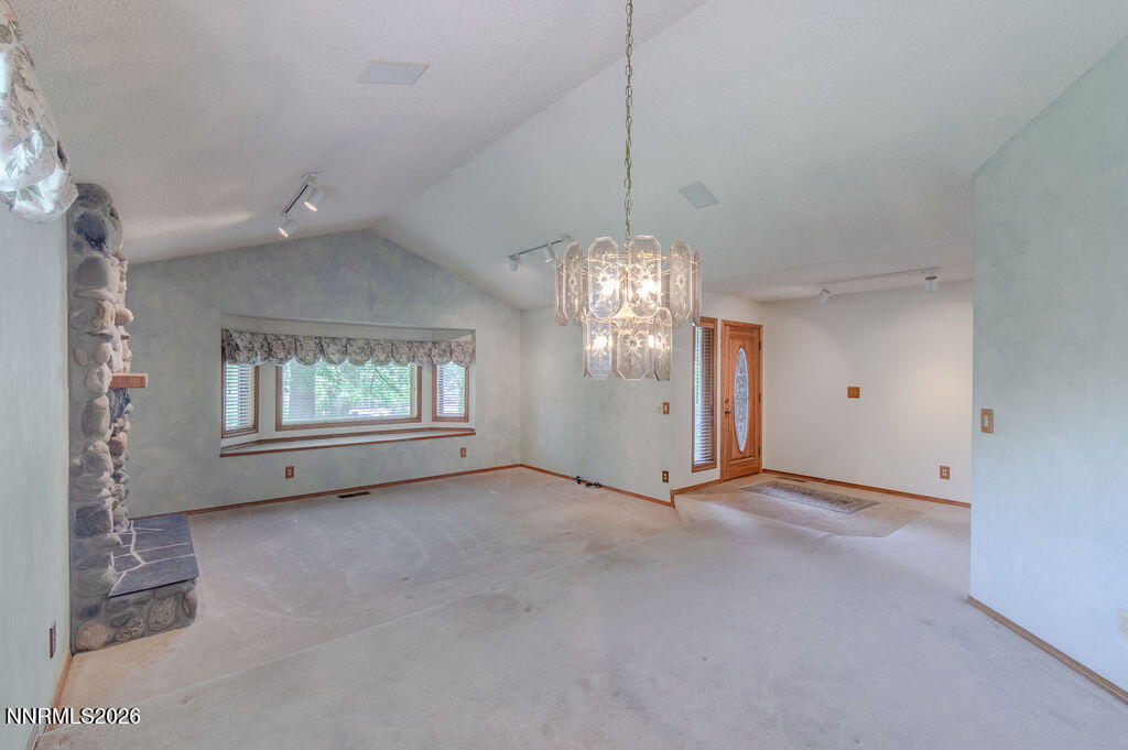 195 Hansen Drive Property Photo 10