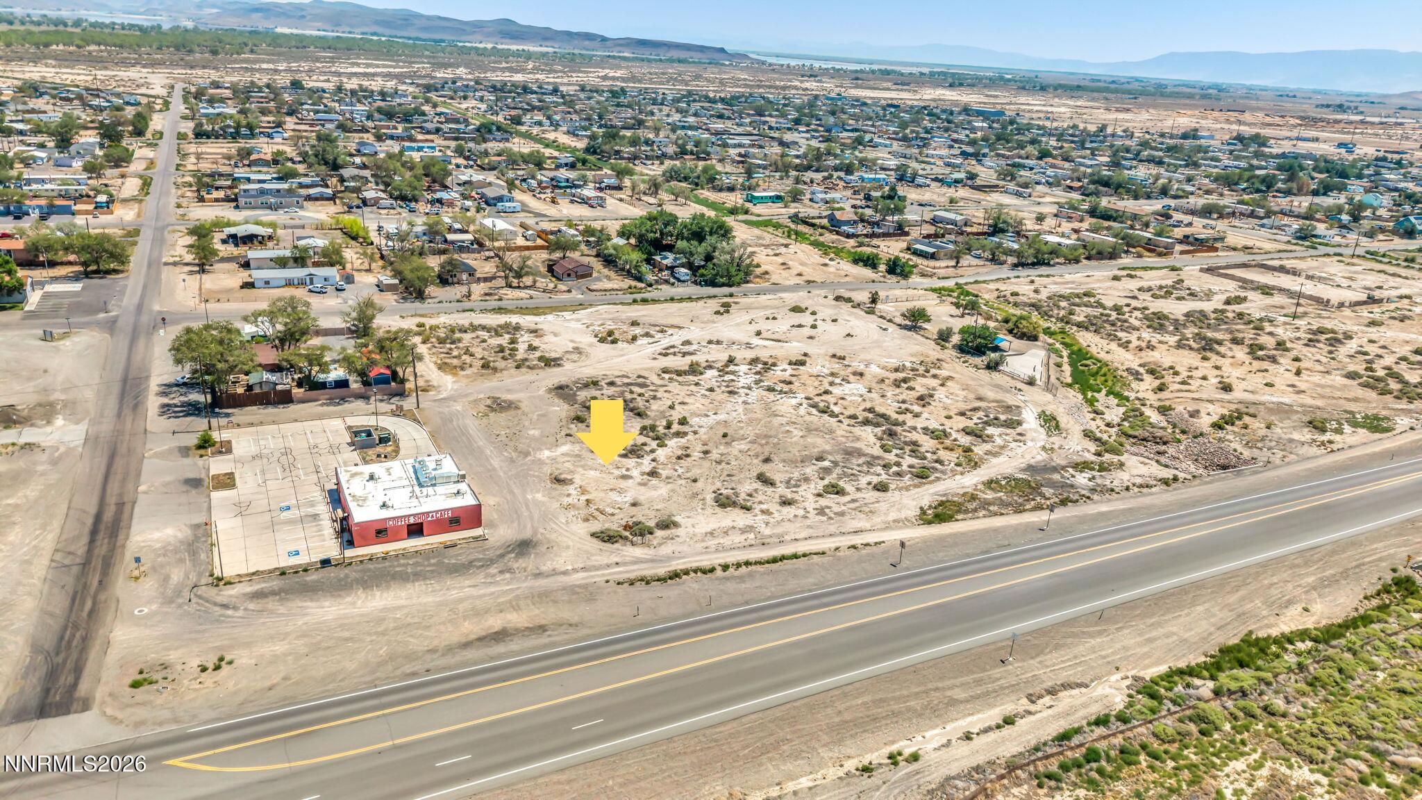 2530 S Highway 95a Property Photo 2