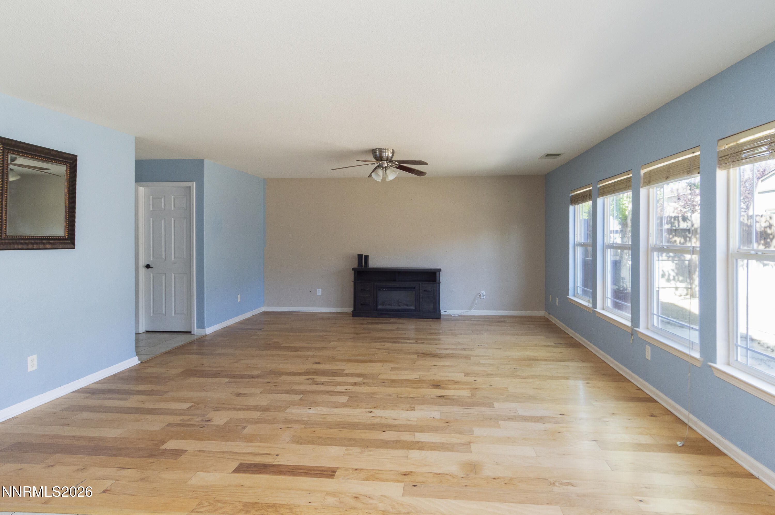 8930 Grisom Way Property Photo 3