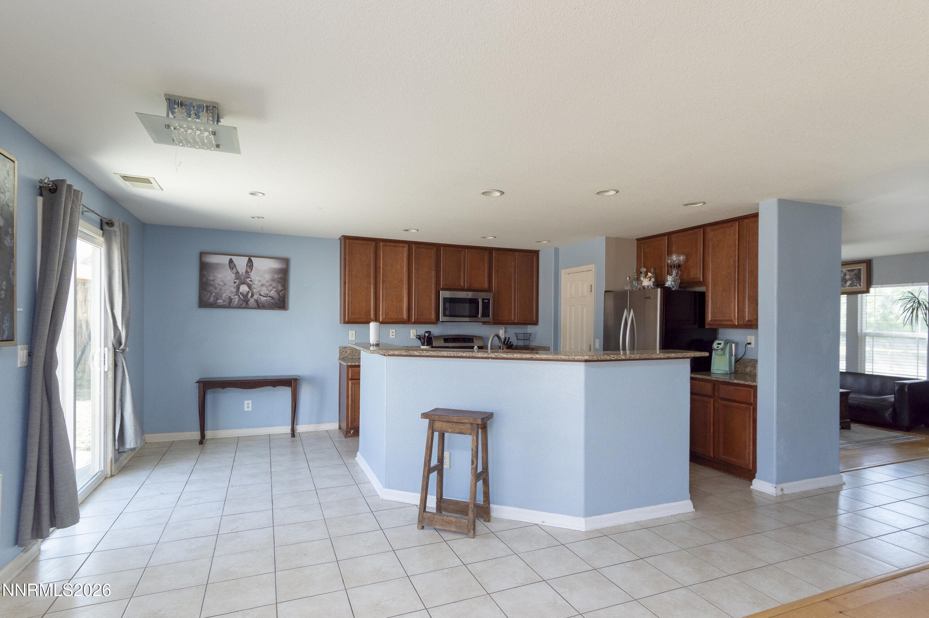 8930 Grisom Way Property Photo 4
