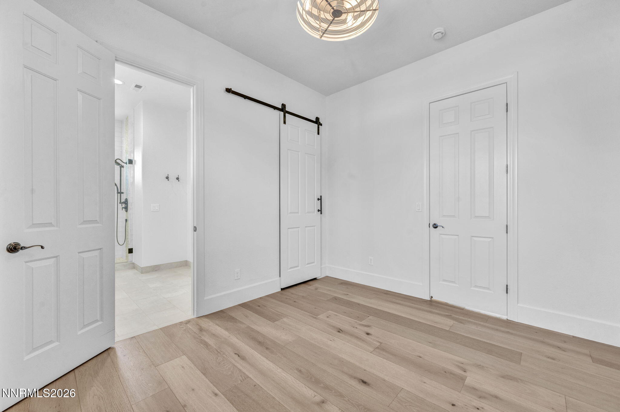 14725 Chateau Court Property Photo 18