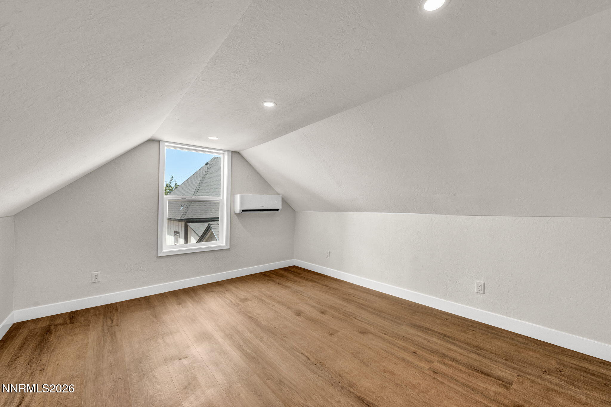 1559 D Street Property Photo 38