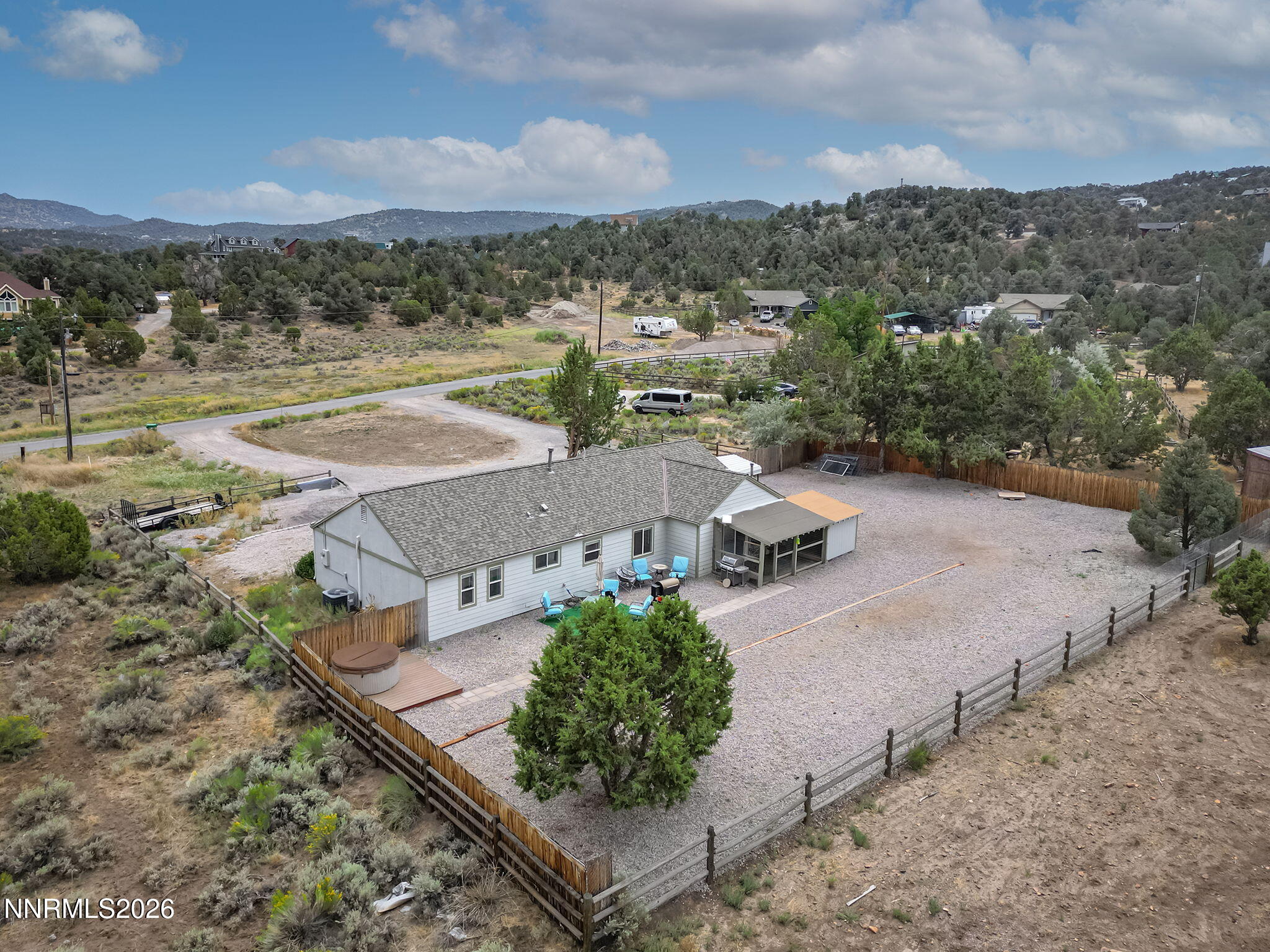 2424 Cartwright Road Property Photo 2