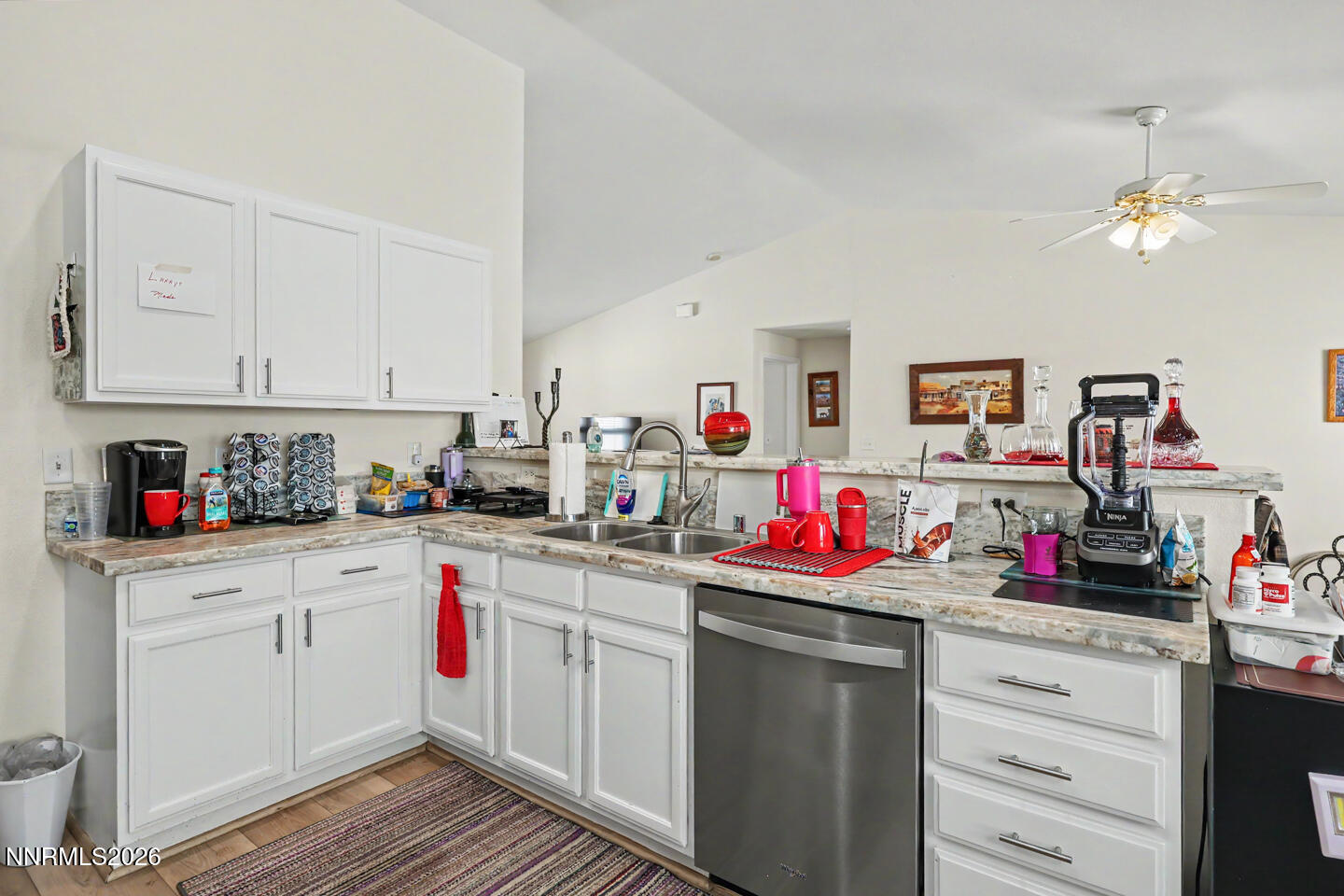 2703 Elizabeth Parkway Property Photo 8