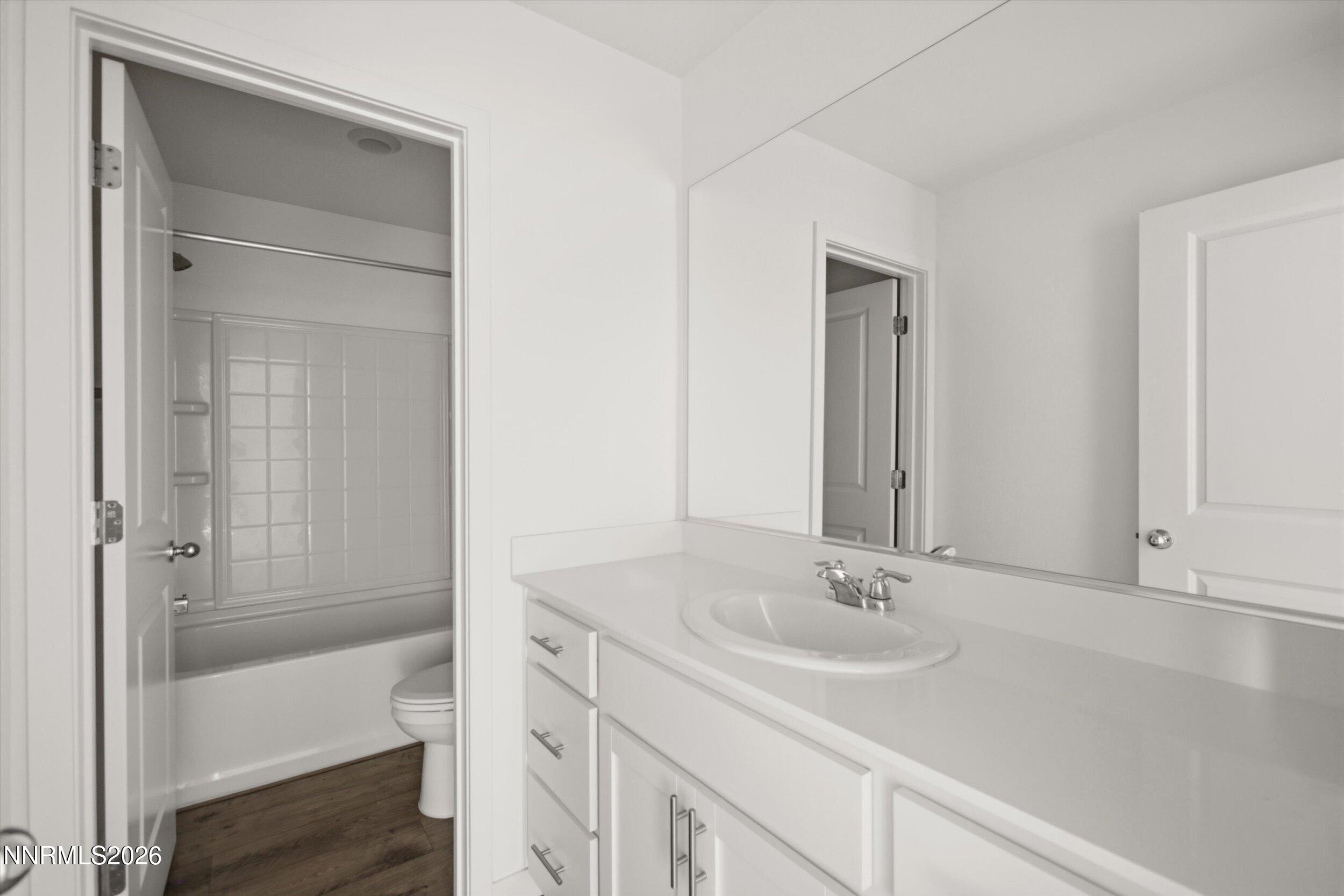 8939 Wolf Moon Drive Property Photo 23