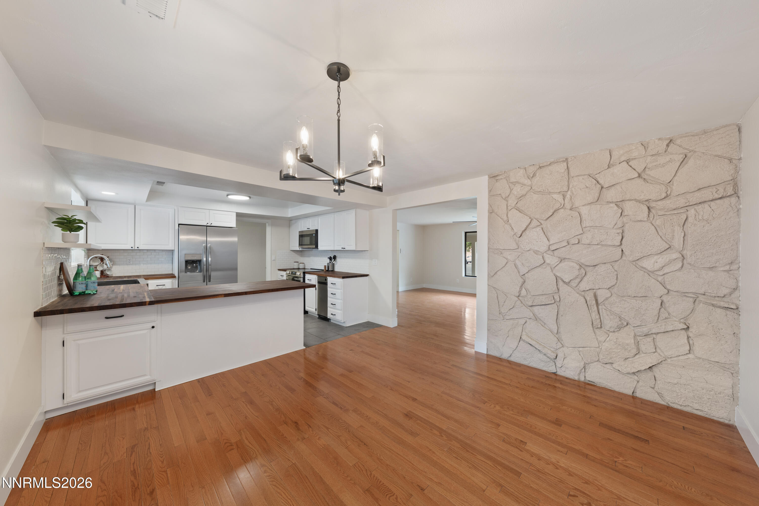 900 Coral Way Property Photo 10