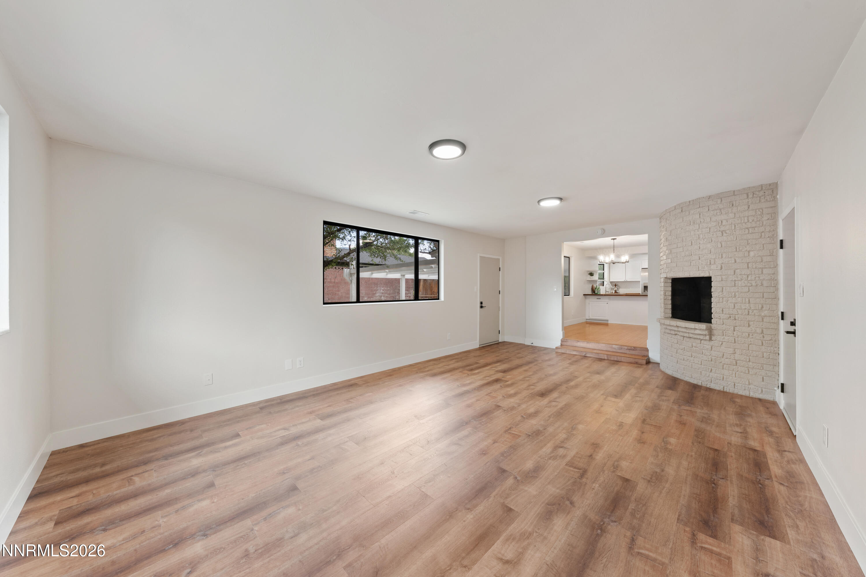 900 Coral Way Property Photo 14