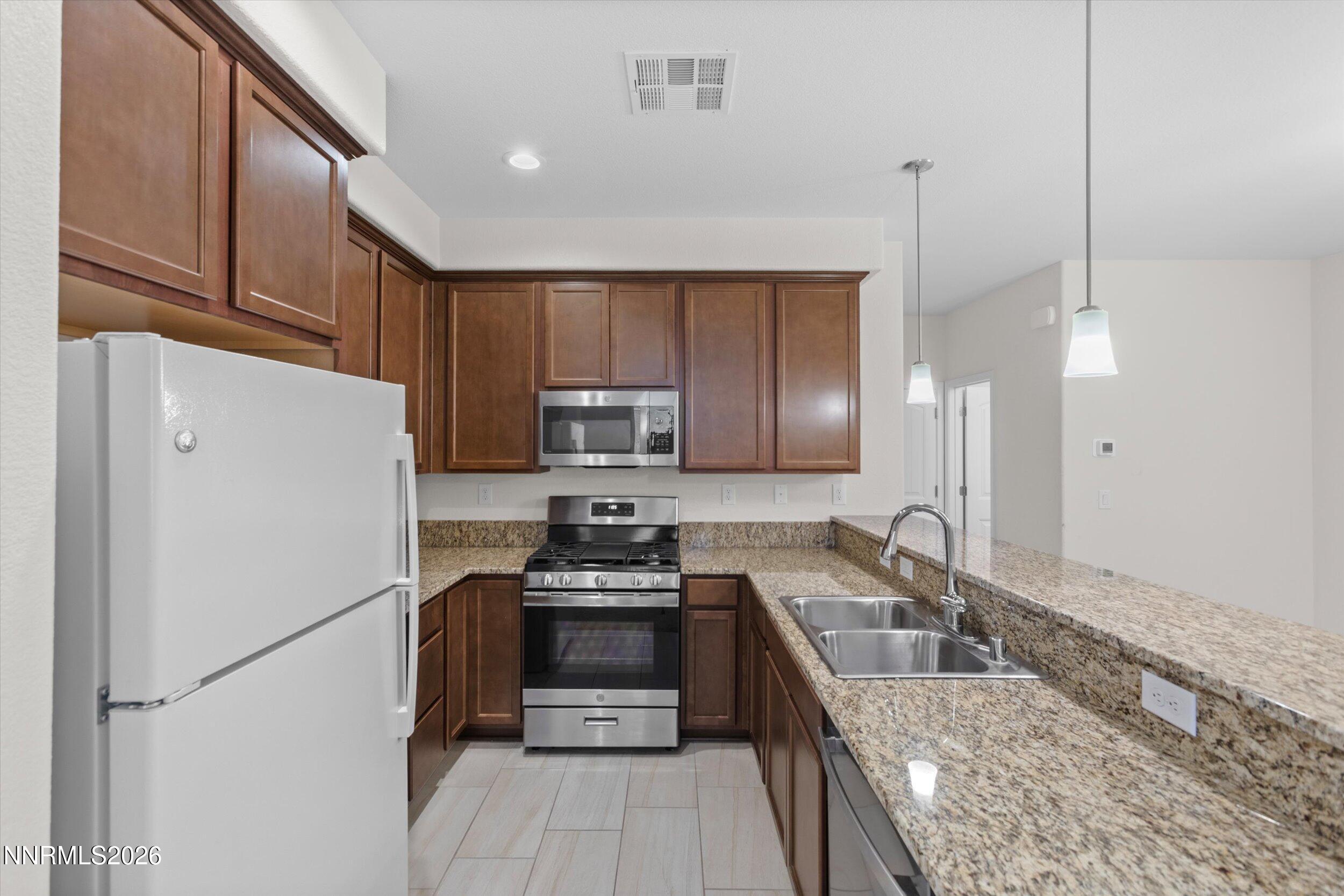 1009 Middle Gate Road Property Photo 9