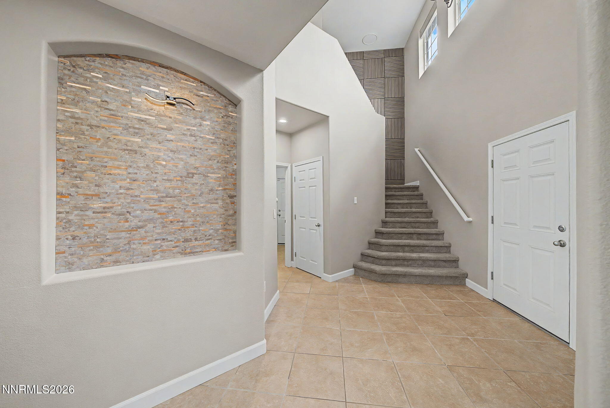 10490 Chadwell Drive Property Photo 3