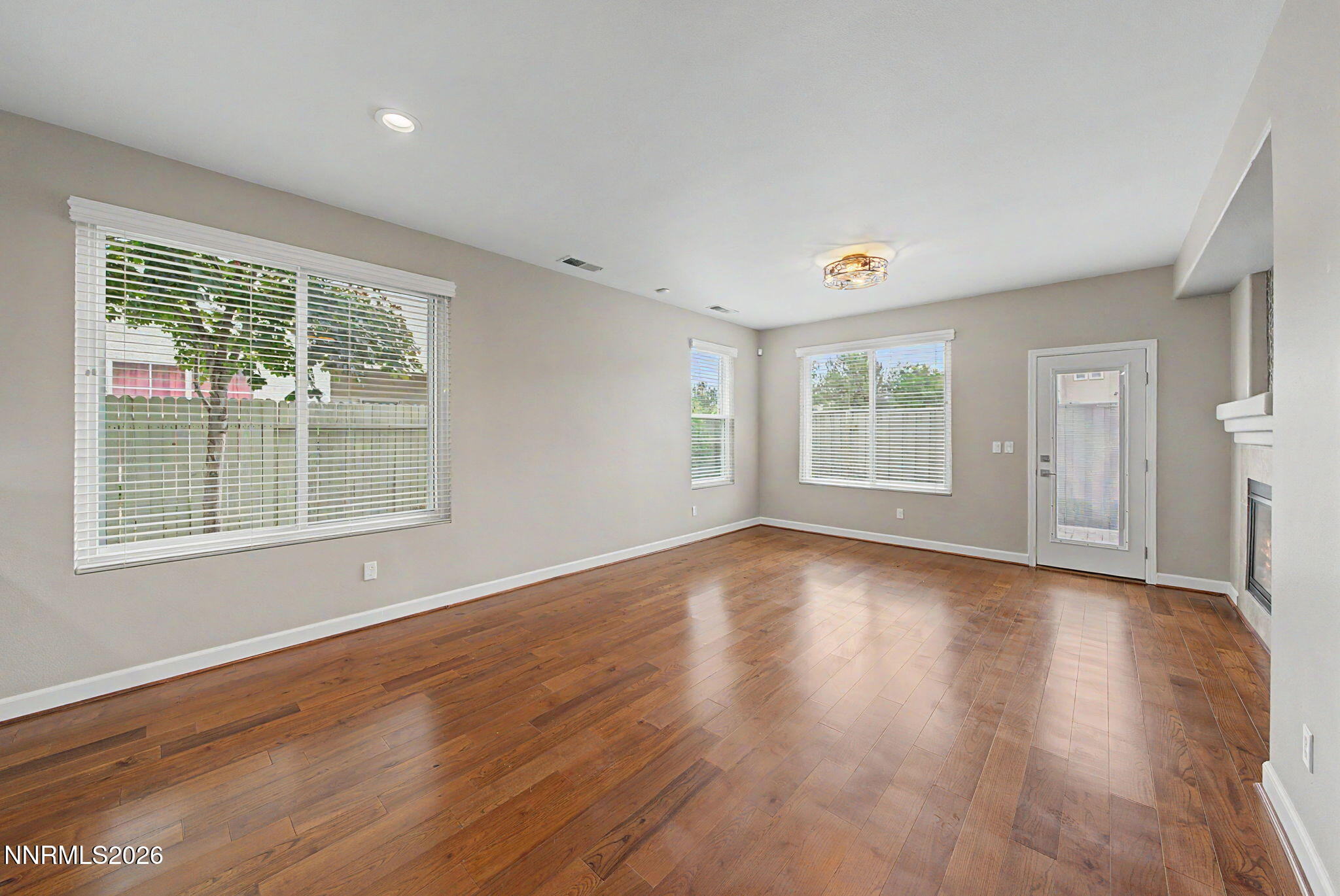 10490 Chadwell Drive Property Photo 9