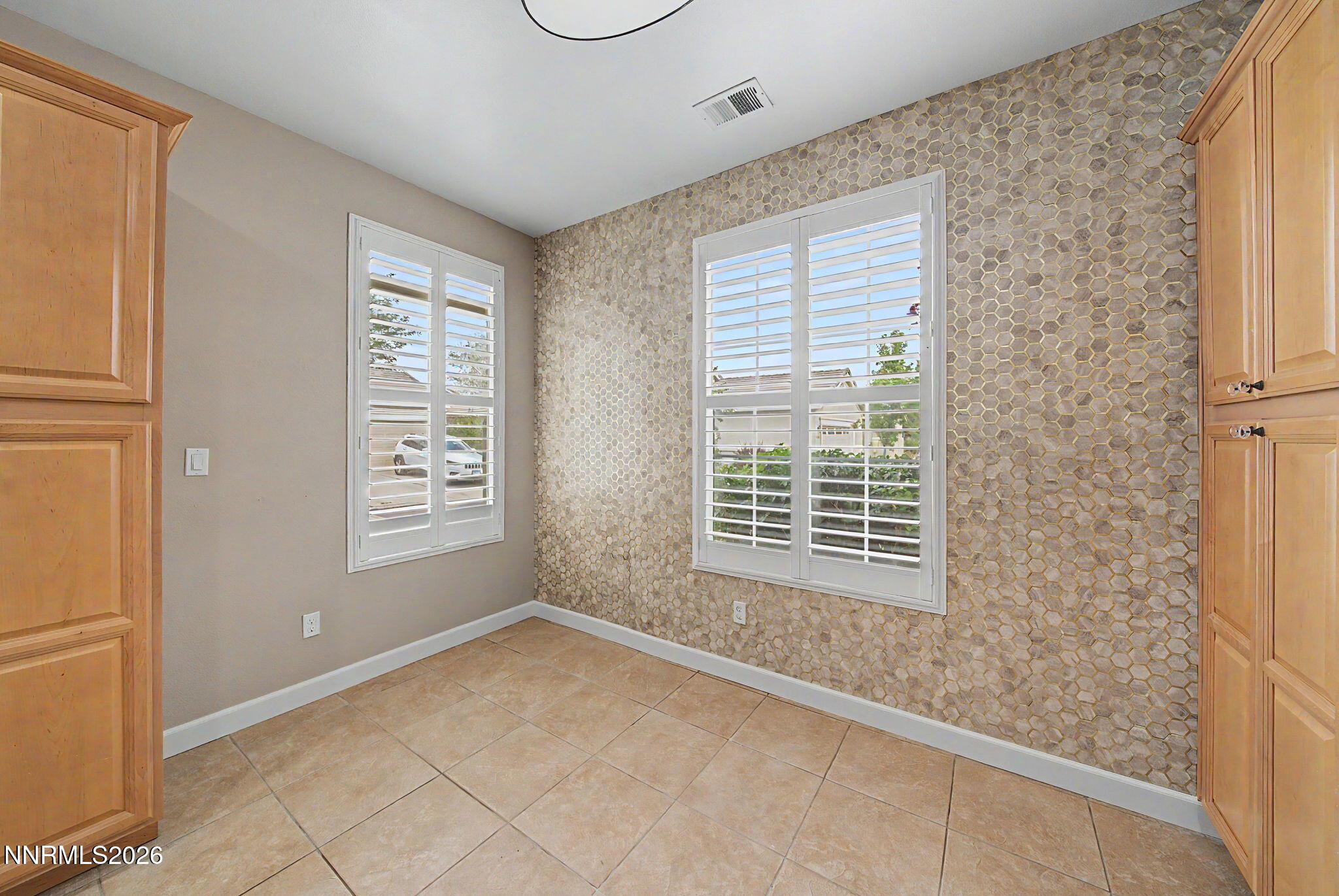 10490 Chadwell Drive Property Photo 14