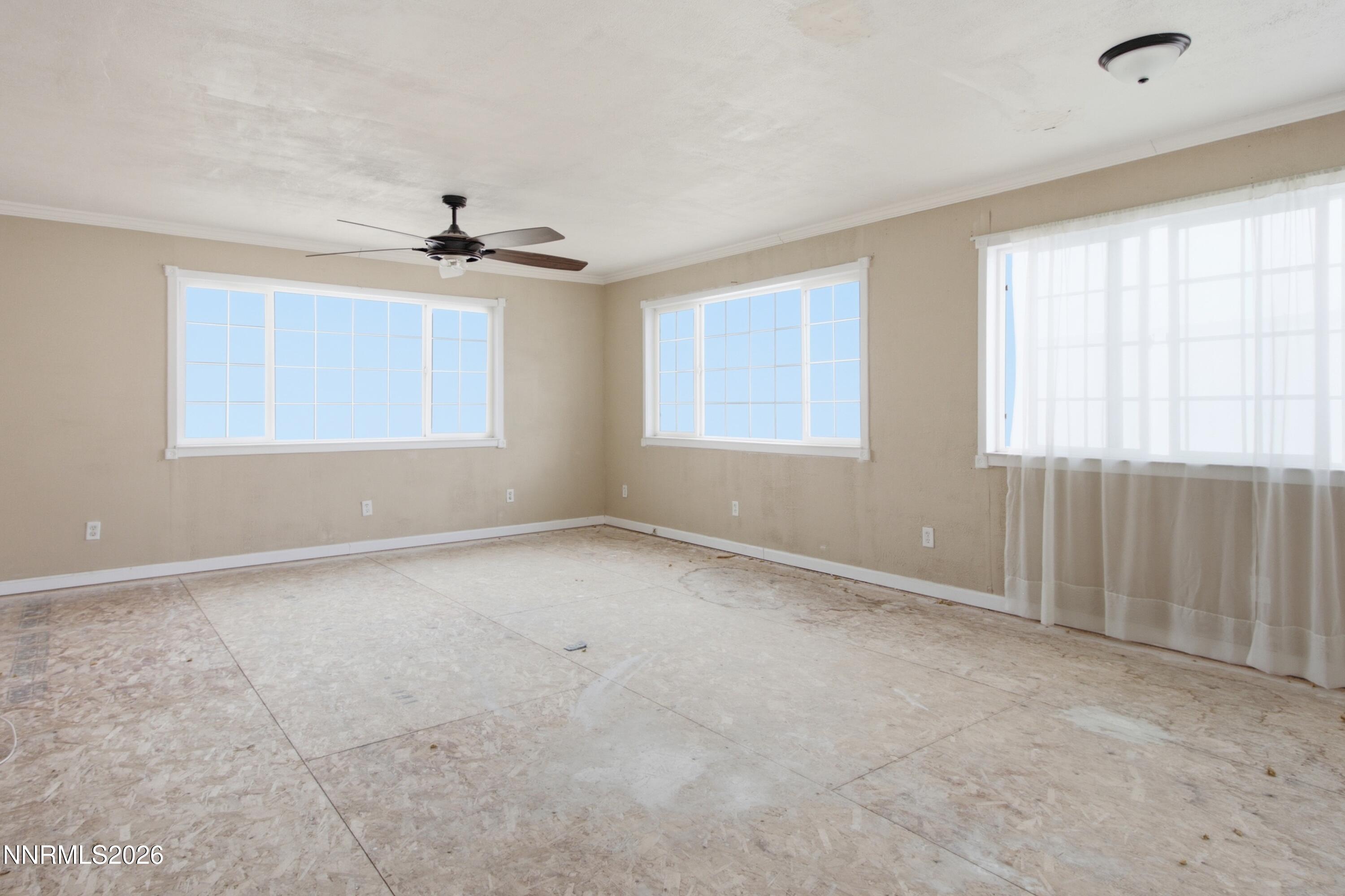 302 W Cottonwood Drive Property Photo 19