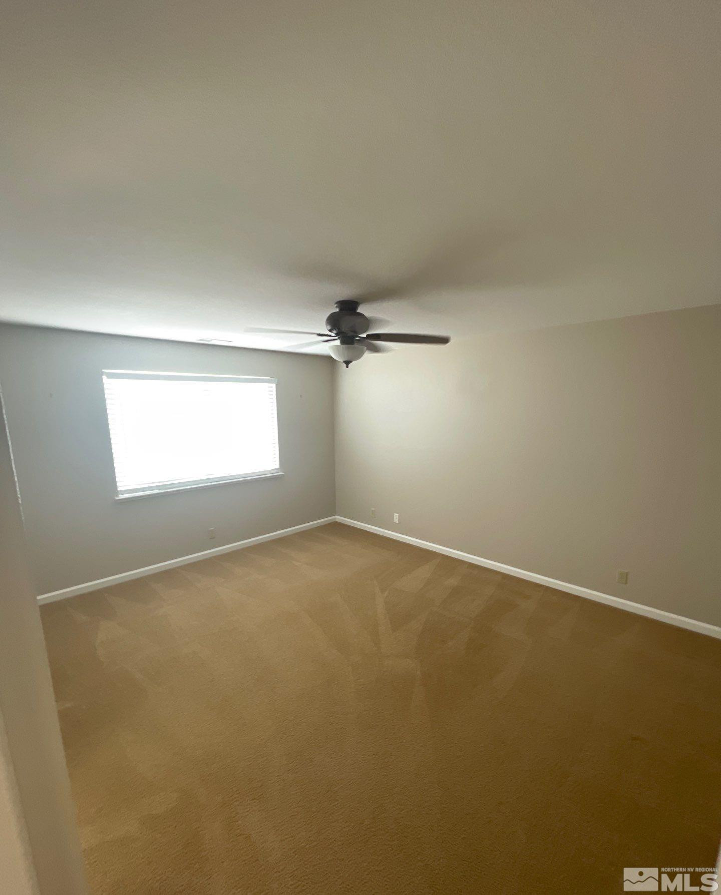 7445 Hunter Glen Drive Property Photo 5