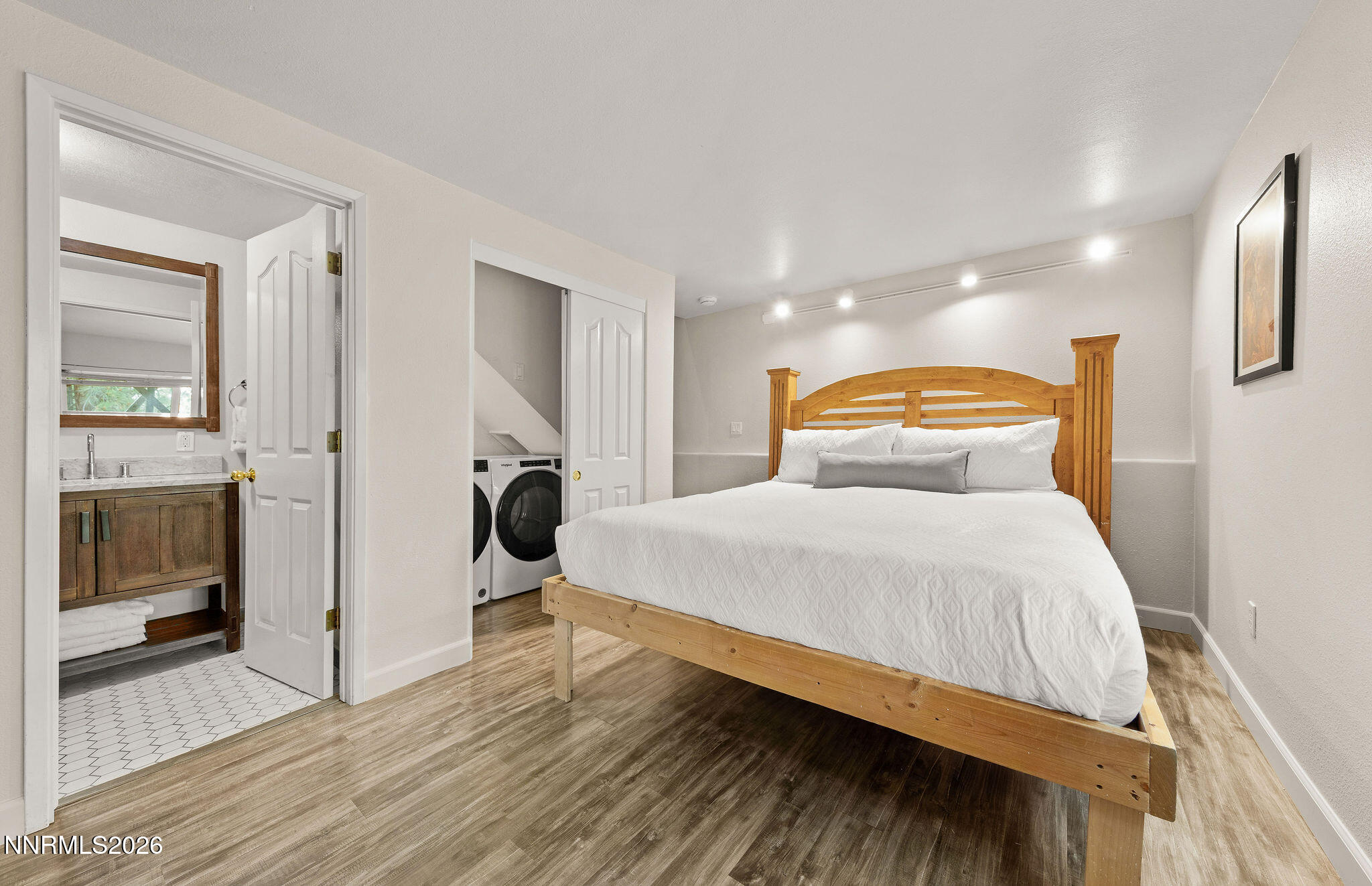 223 Ski Court # A Property Photo 16
