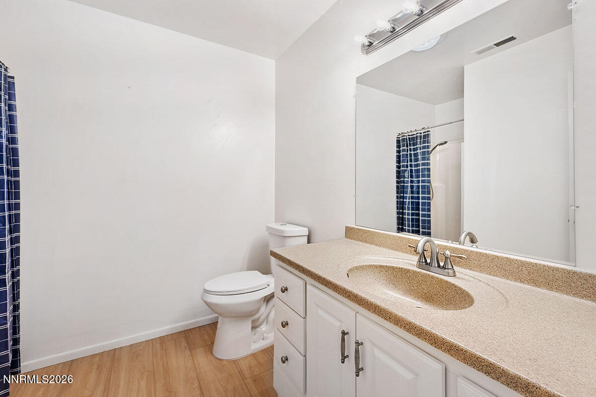 2300 Dickerson Road Apt 22 Property Photo 16