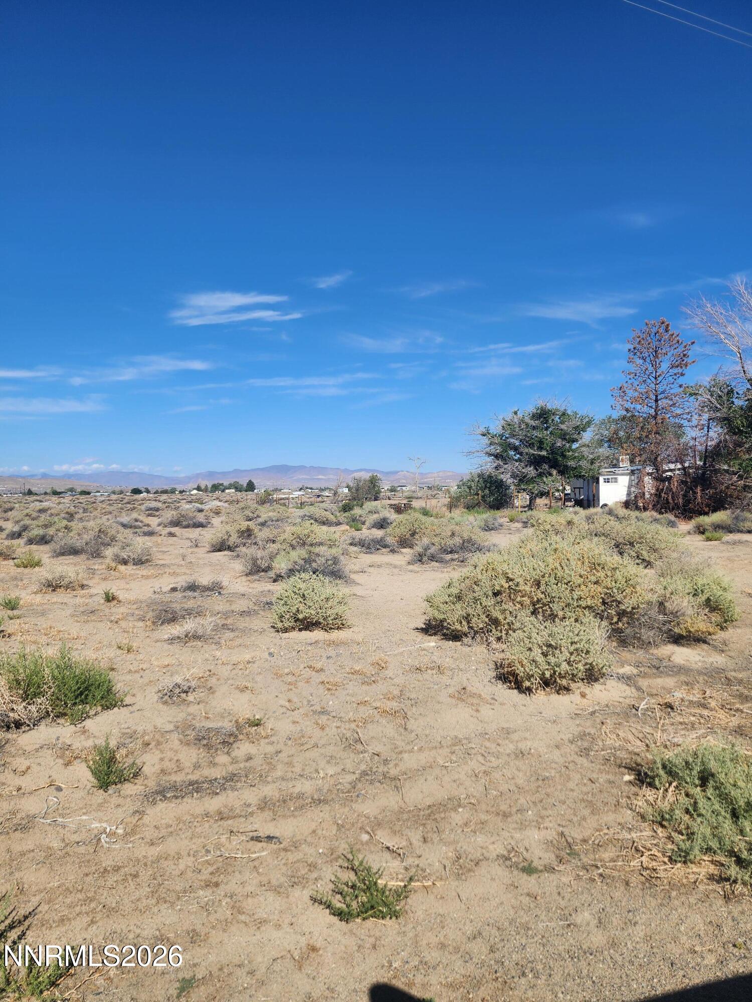 0 Tamarack Avenue Property Photo 17