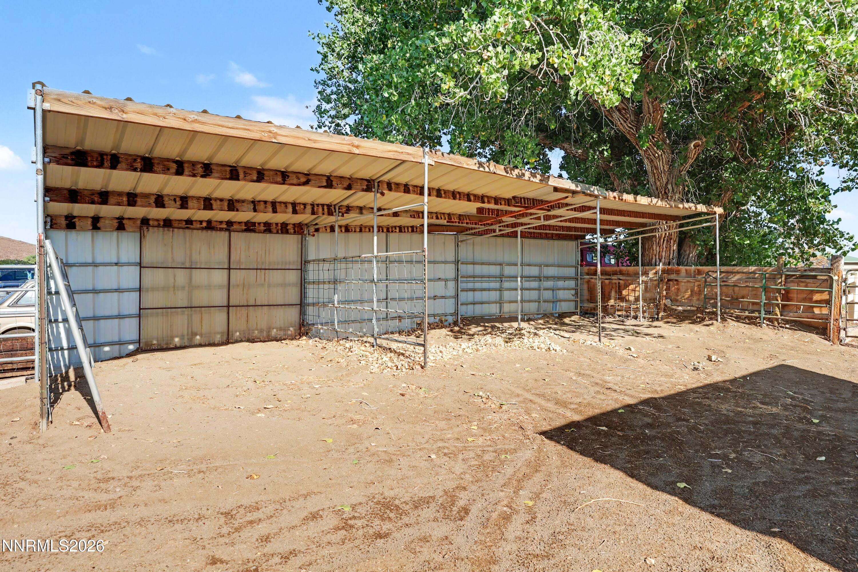 1185 Snowflower Road Property Photo 8