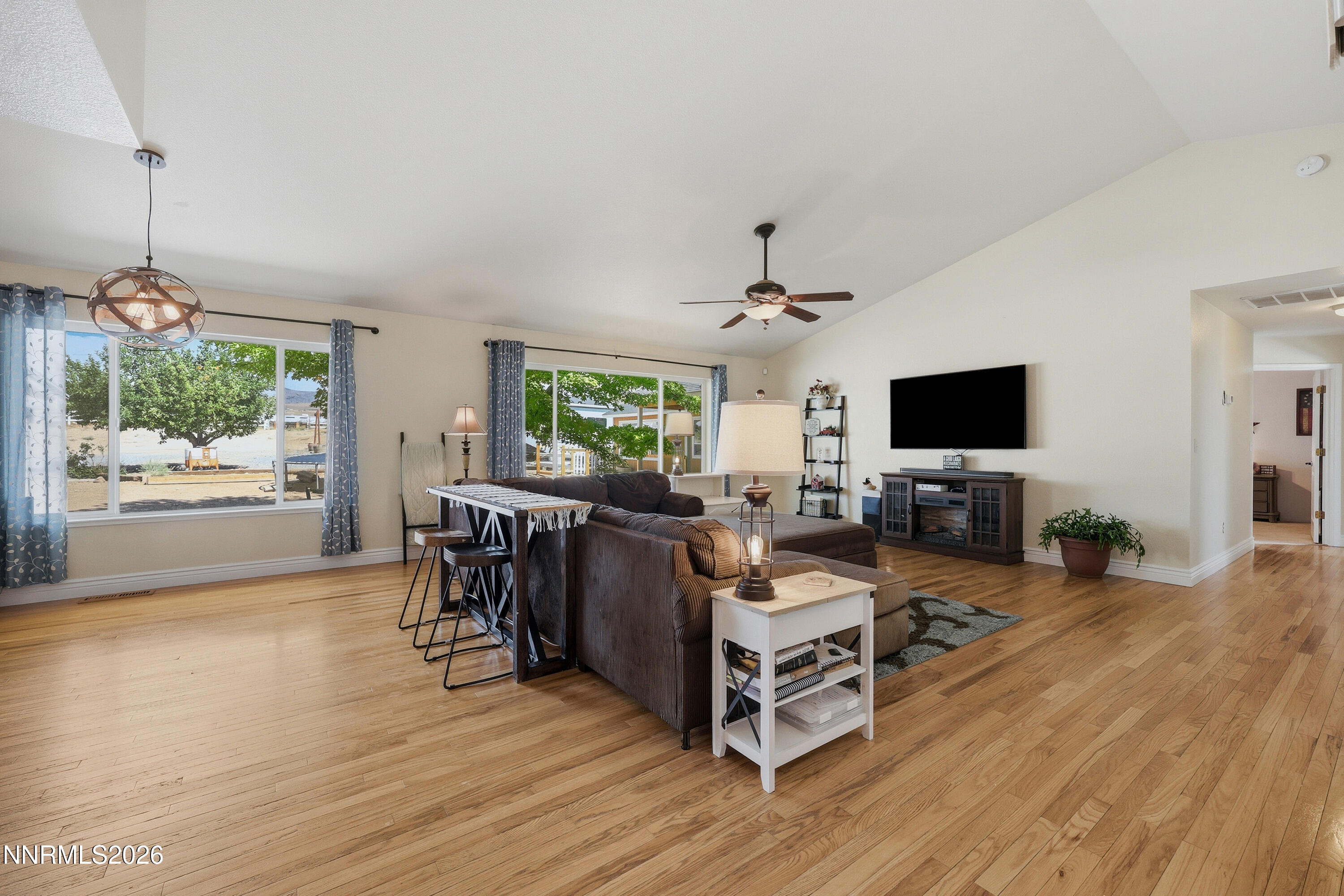 205 Bridle Path Terrace Property Photo 3